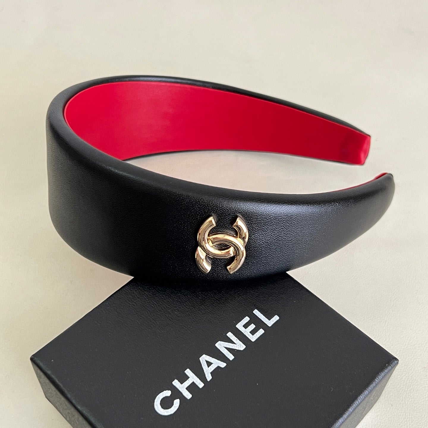 26FW New Wide Gold Double-C Headband