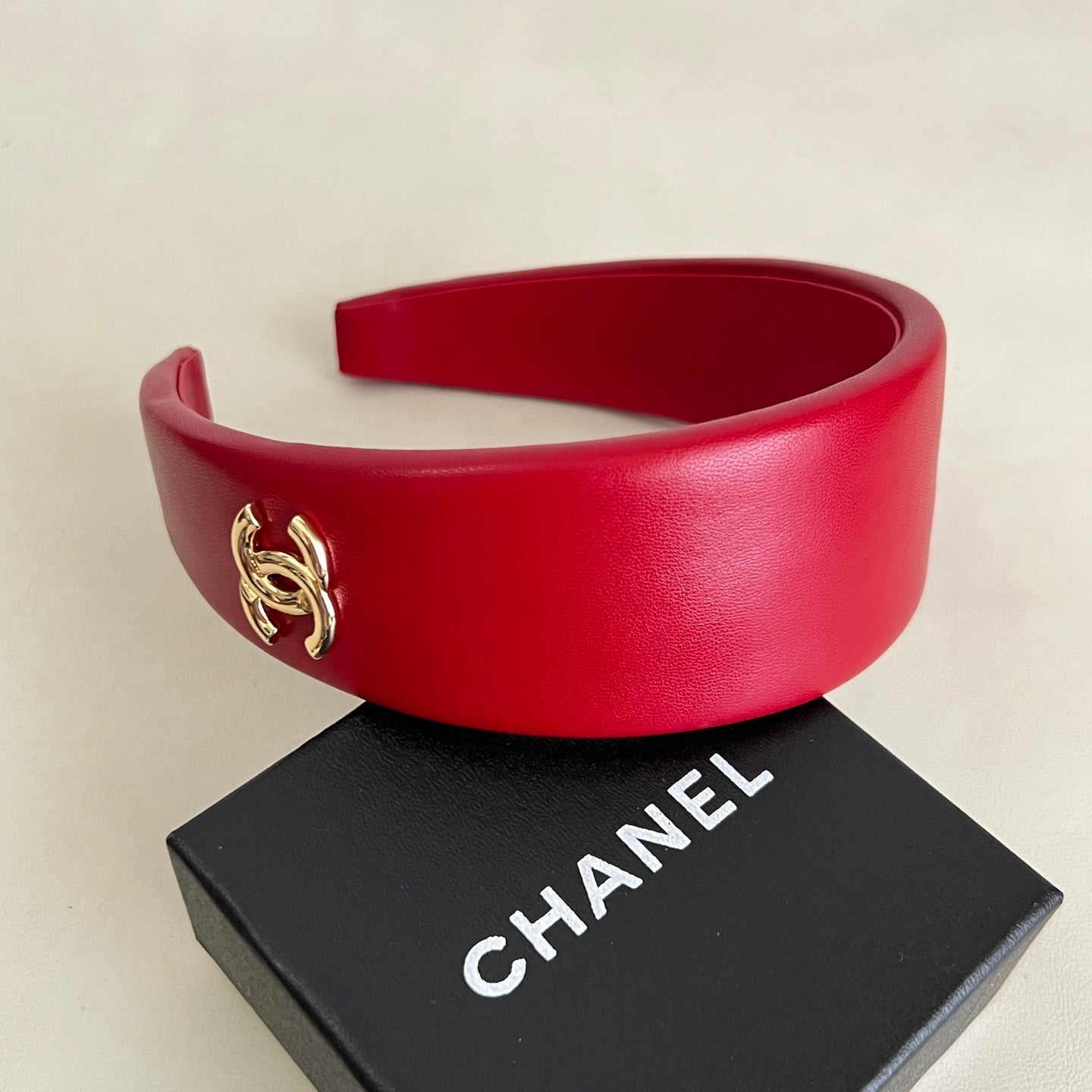 26FW New Wide Gold Double-C Headband