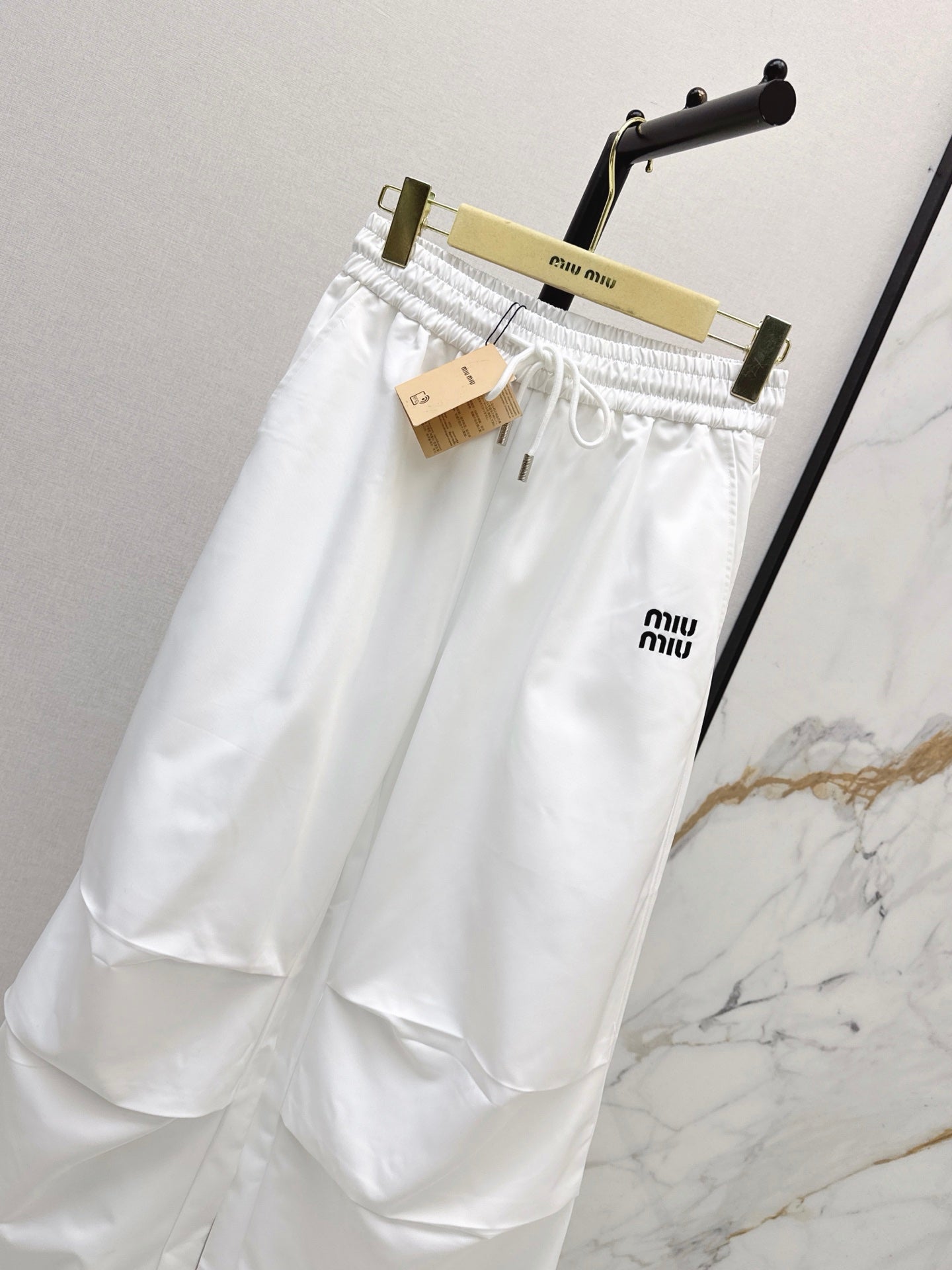 26FW New Letter-Embroidered Straight-Leg Pants with Elastic Waist 🖤