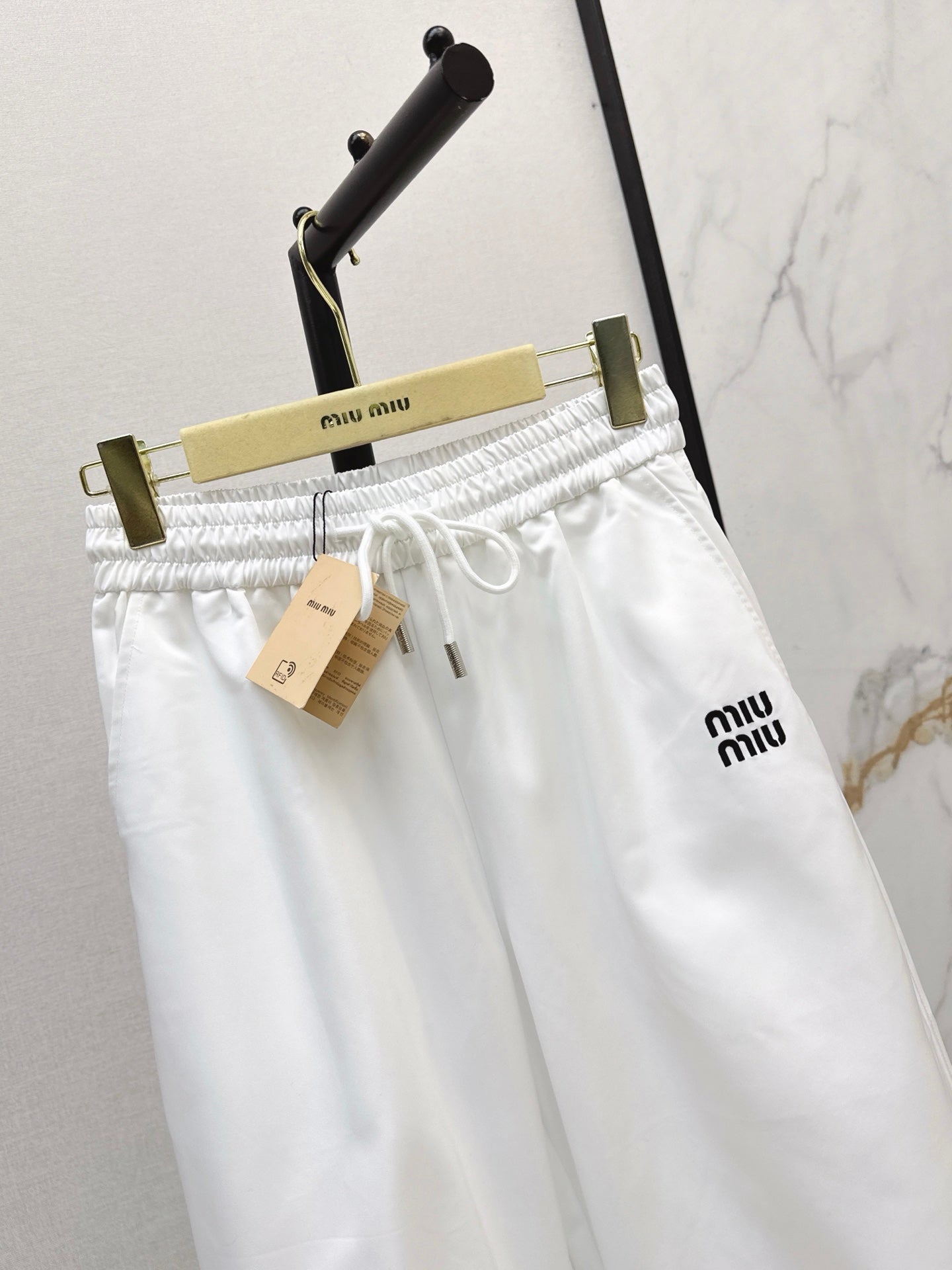 26FW New Letter-Embroidered Straight-Leg Pants with Elastic Waist 🖤