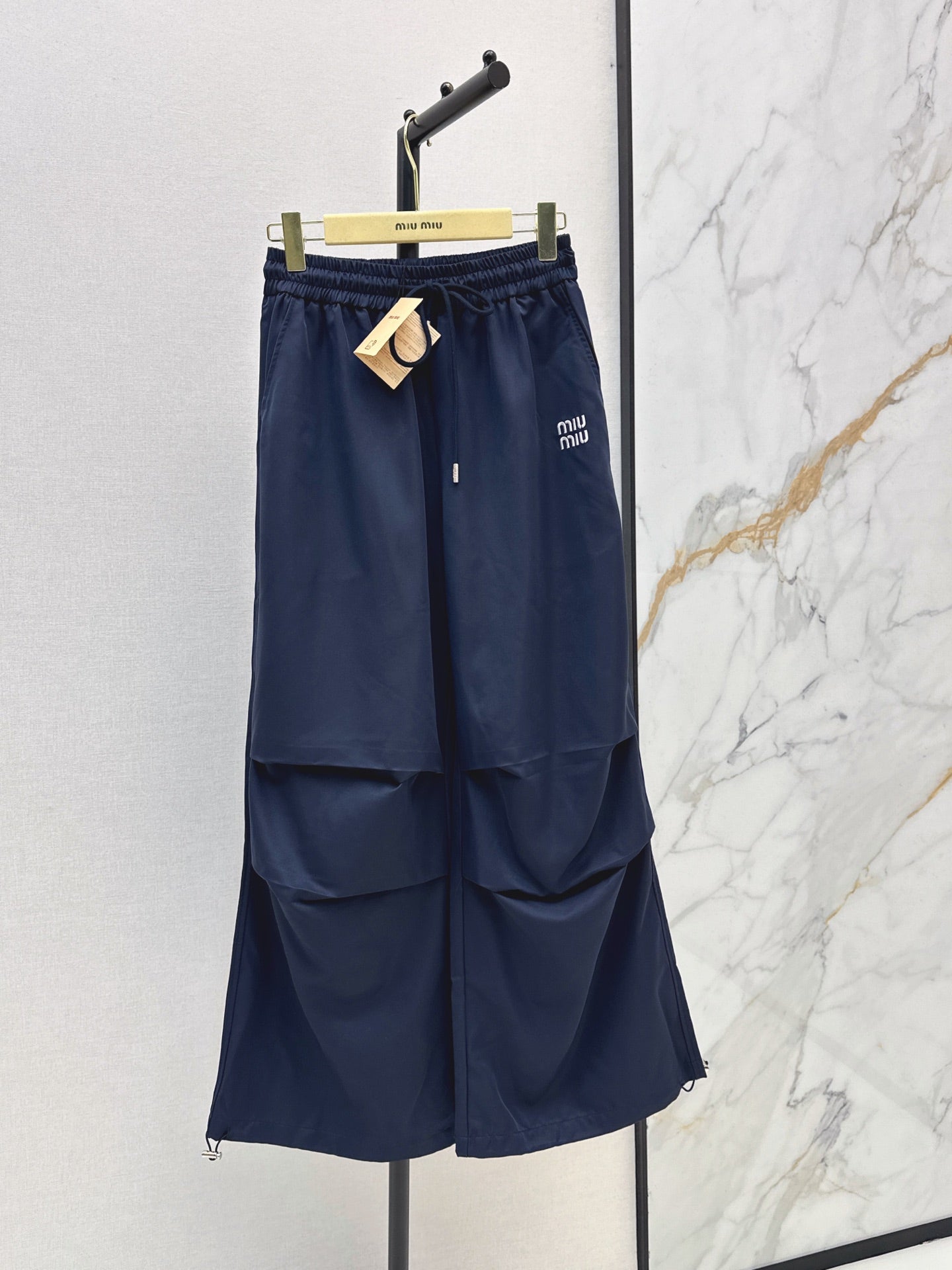 26FW New Letter-Embroidered Straight-Leg Pants with Elastic Waist 🖤