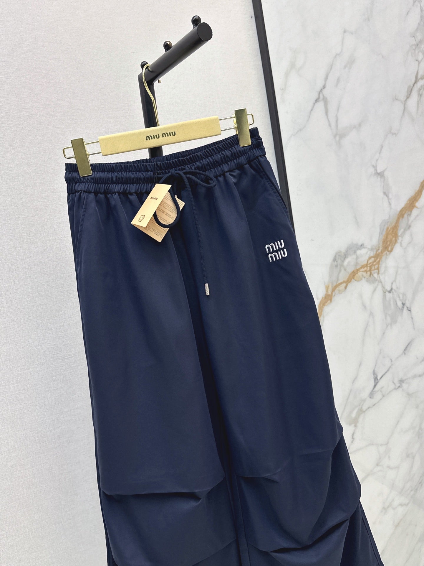 26FW New Letter-Embroidered Straight-Leg Pants with Elastic Waist 🖤