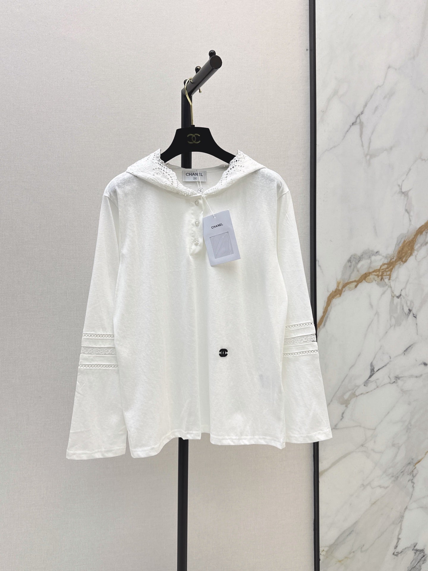 26FW New Basic Hooded Top with Lace Paneling 🤍