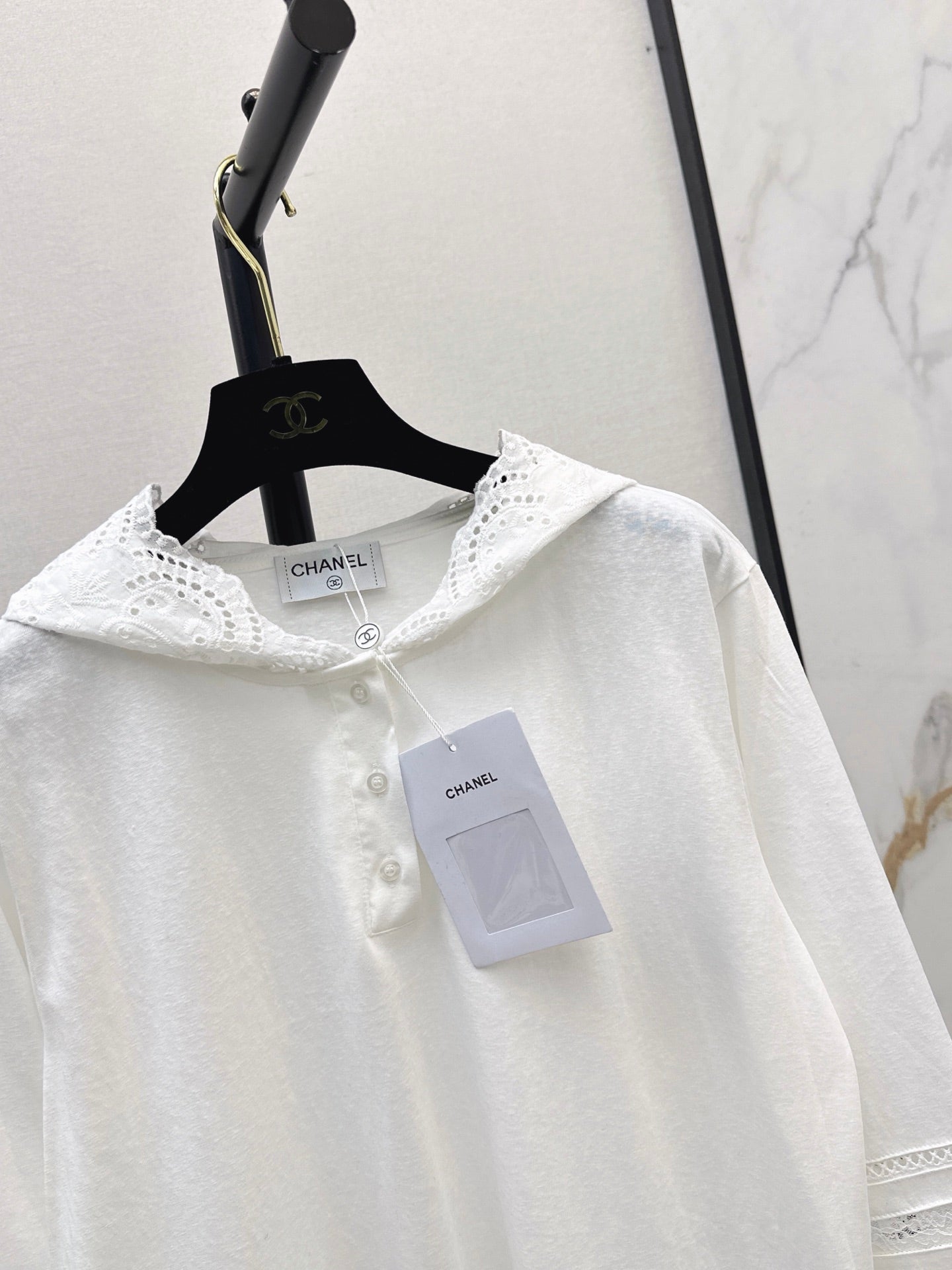 26FW New Basic Hooded Top with Lace Paneling 🤍