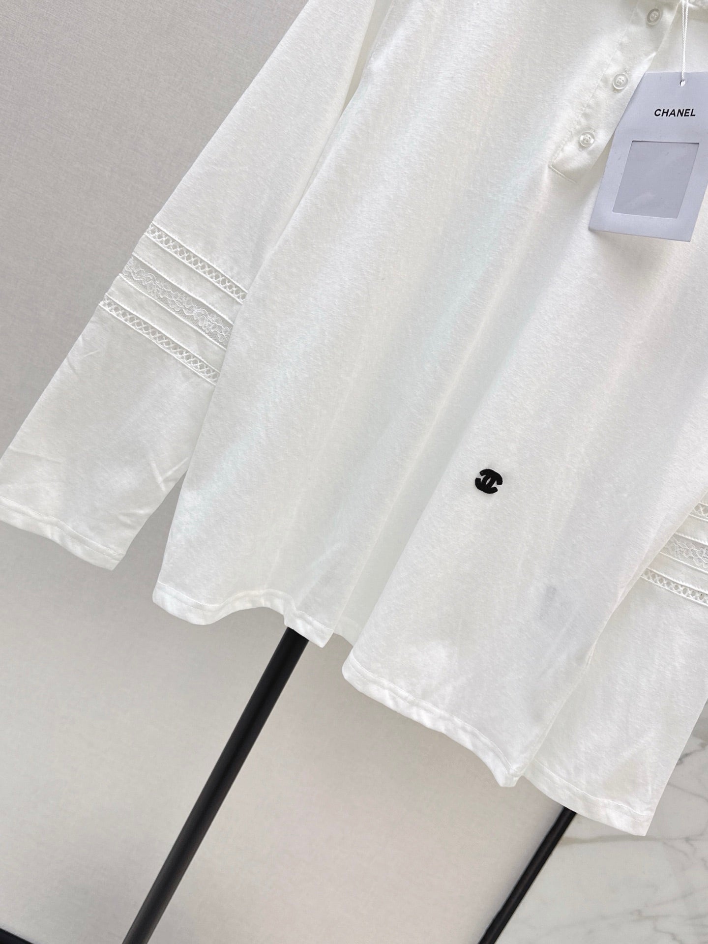 26FW New Basic Hooded Top with Lace Paneling 🤍
