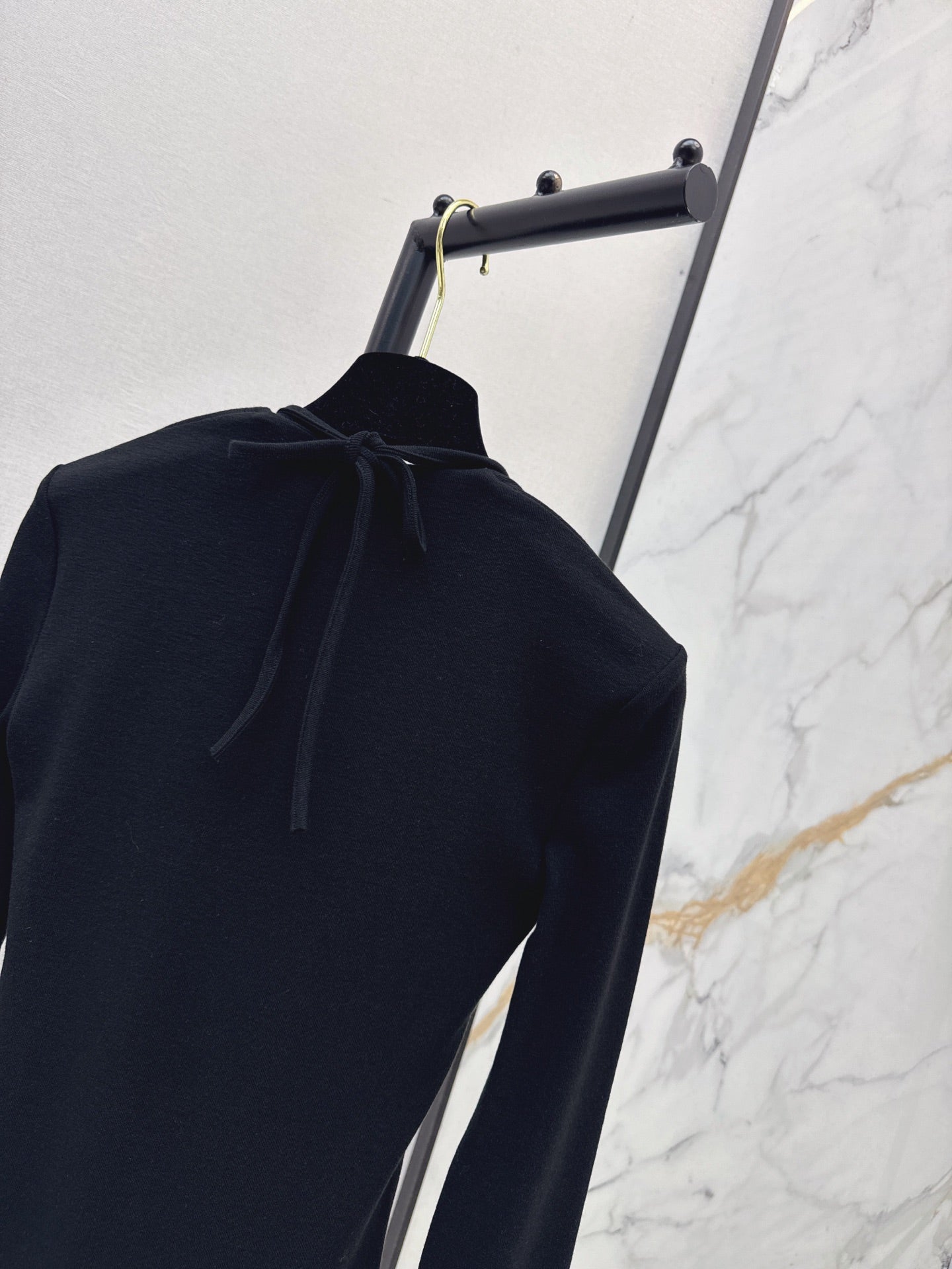 26FW New "faux-layered" design base layer 🩶