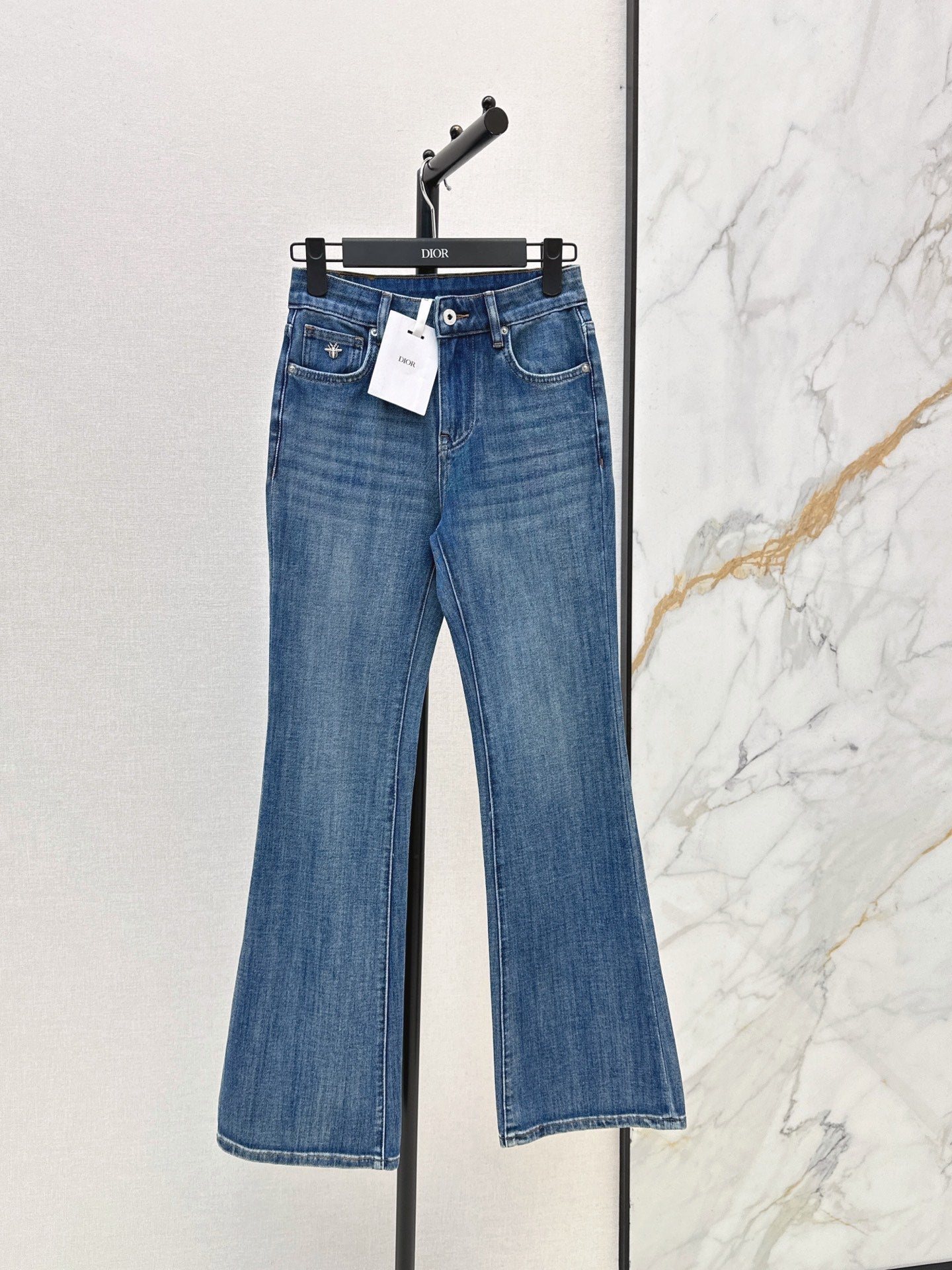 26FW New Stretch Slim-Fit Micro-Flared Jeans 🩵