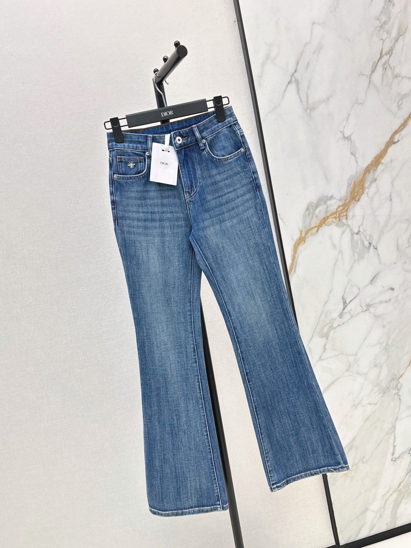 26FW New Stretch Slim-Fit Micro-Flared Jeans 🩵