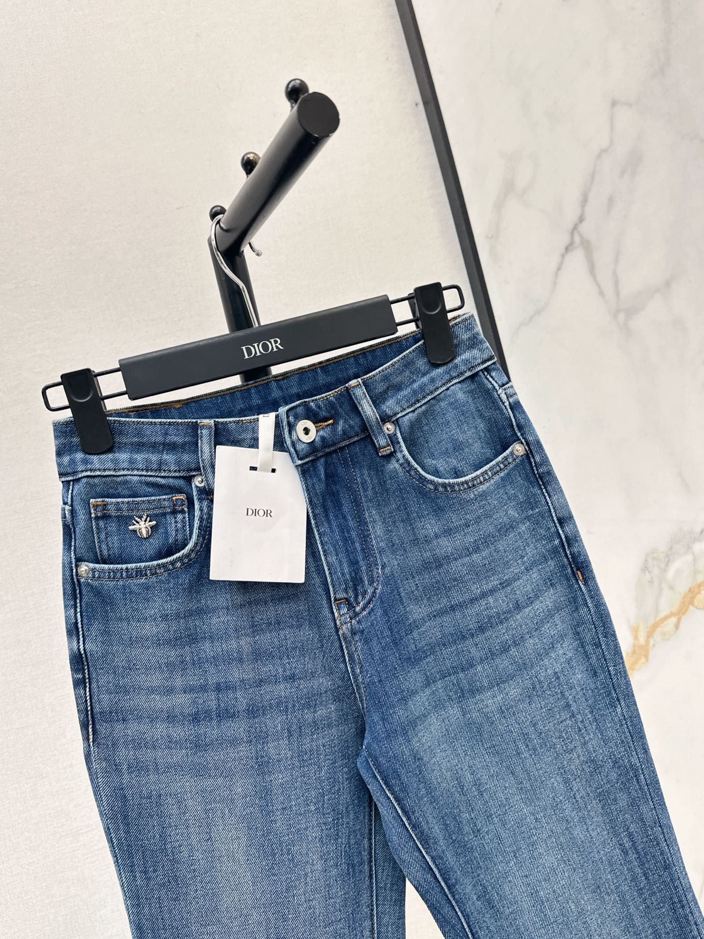 26FW New Stretch Slim-Fit Micro-Flared Jeans 🩵