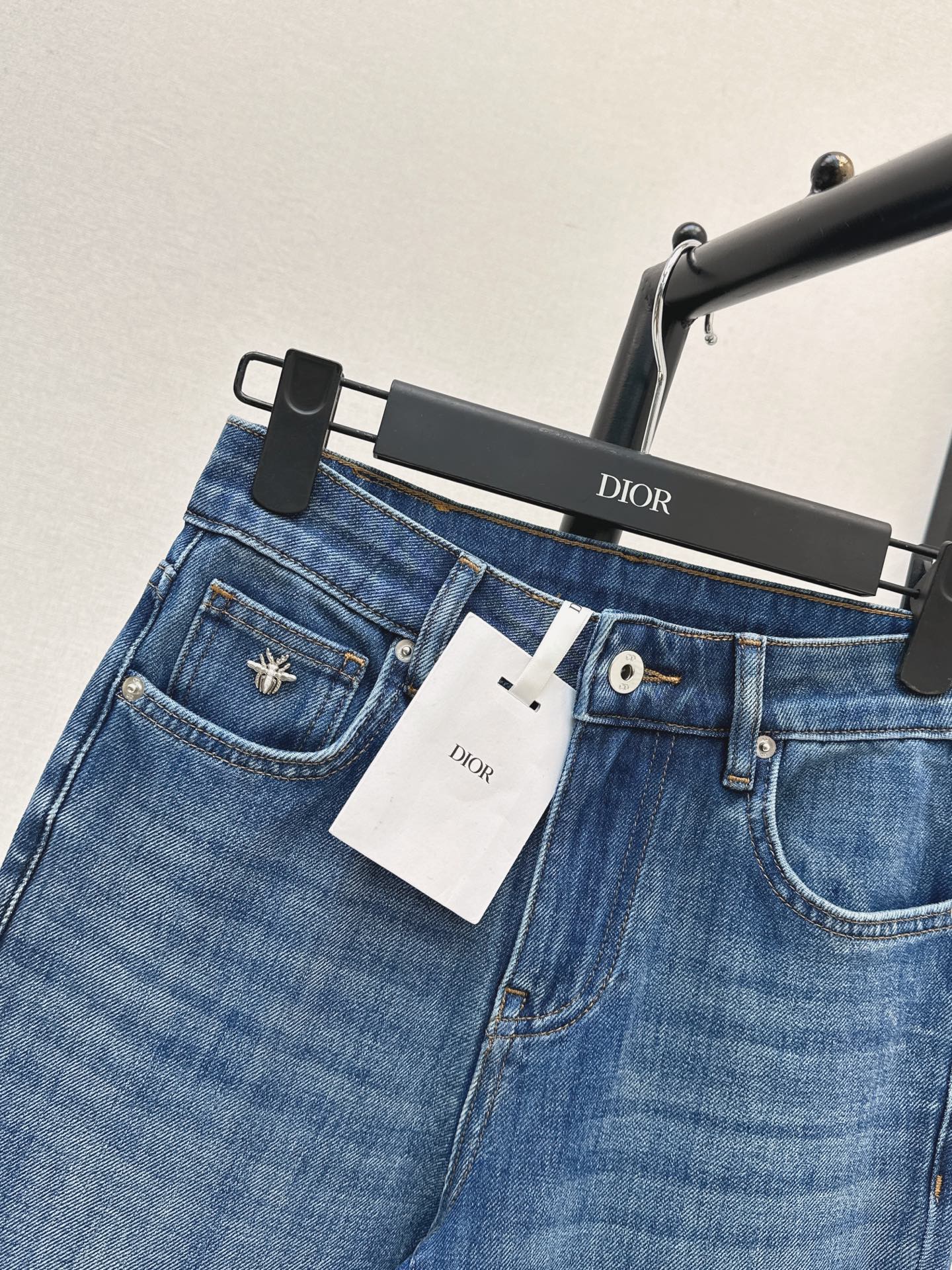26FW New Stretch Slim-Fit Micro-Flared Jeans 🩵