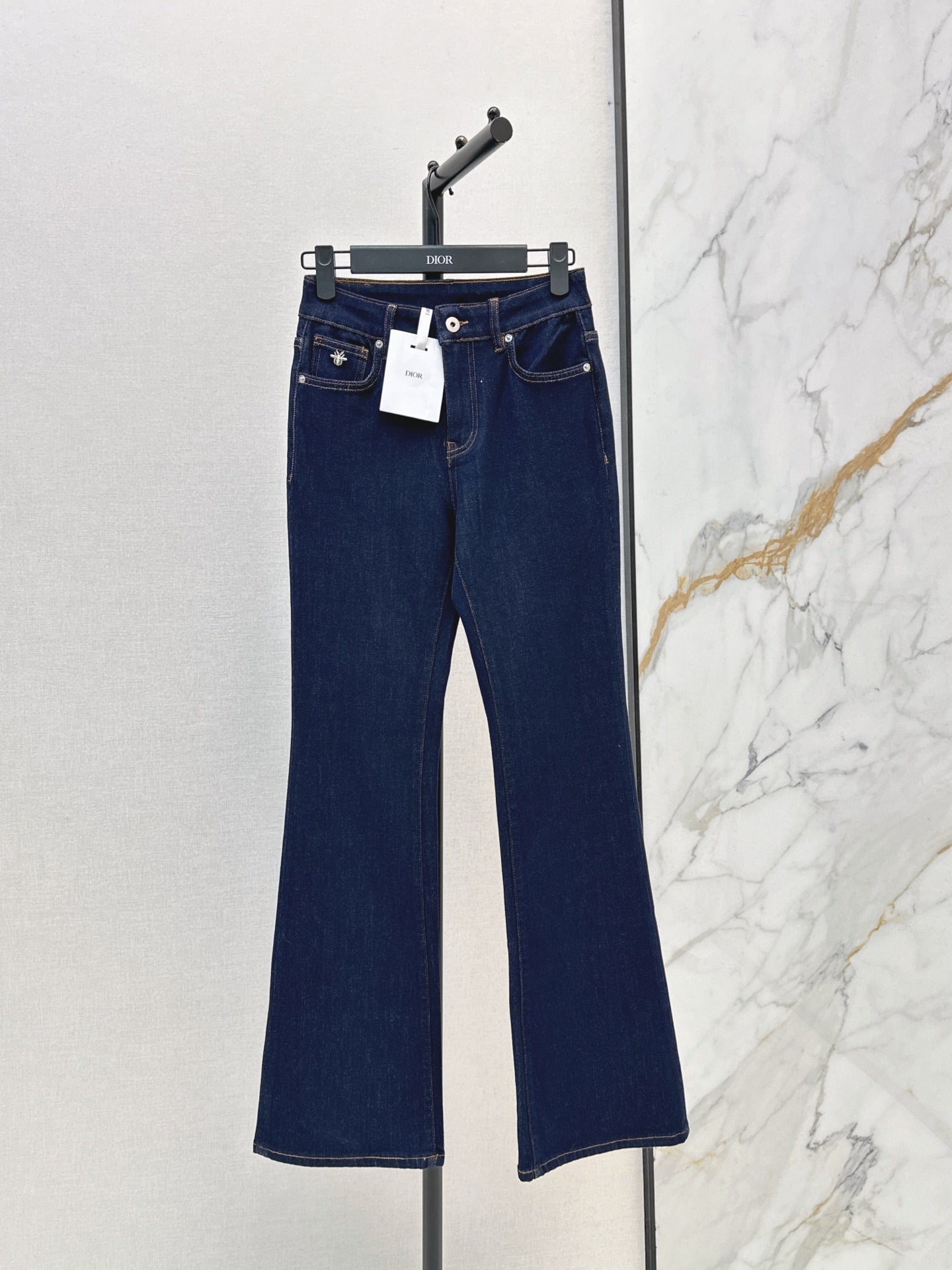 26FW New Stretch Slim-Fit Micro-Flared Jeans 🩵