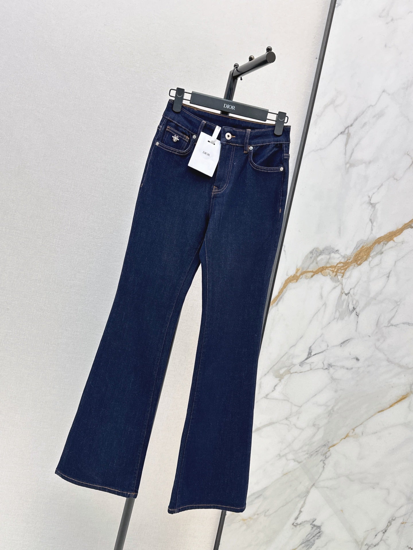 26FW New Stretch Slim-Fit Micro-Flared Jeans 🩵