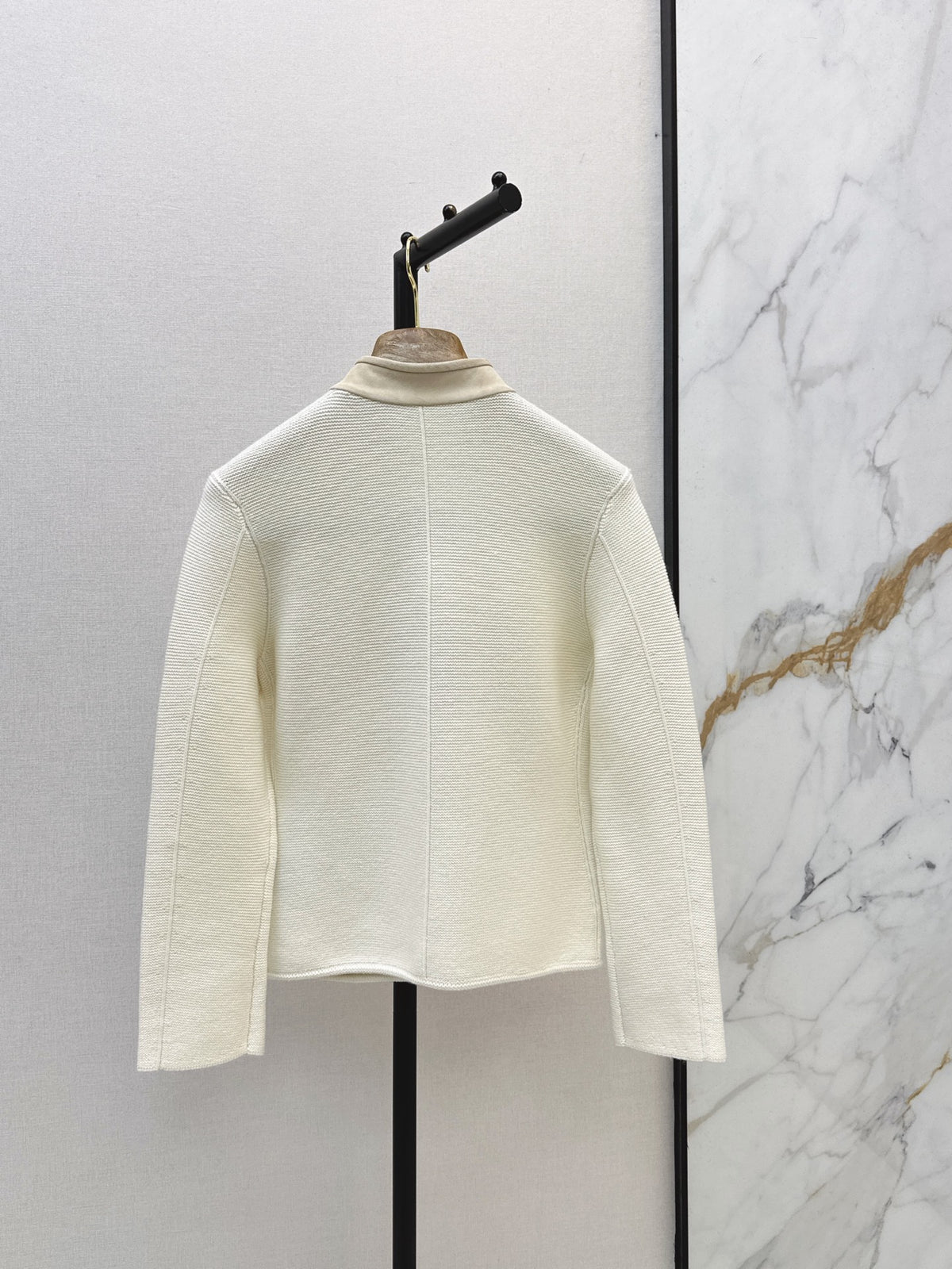 🔥Highest Quality🔥26FW New: Custom-design knit jacket featuring a blend of cashmere and suede 🤎
