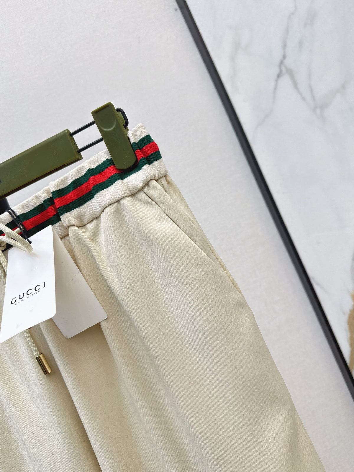 26FW New Logo Color-Block Webbing Straight-Leg Trousers 🤍
