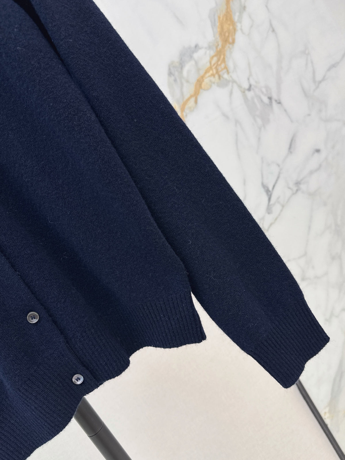 26FW New Preppy-Style Faux-Layered Cashmere Knit Cardigan 🖤