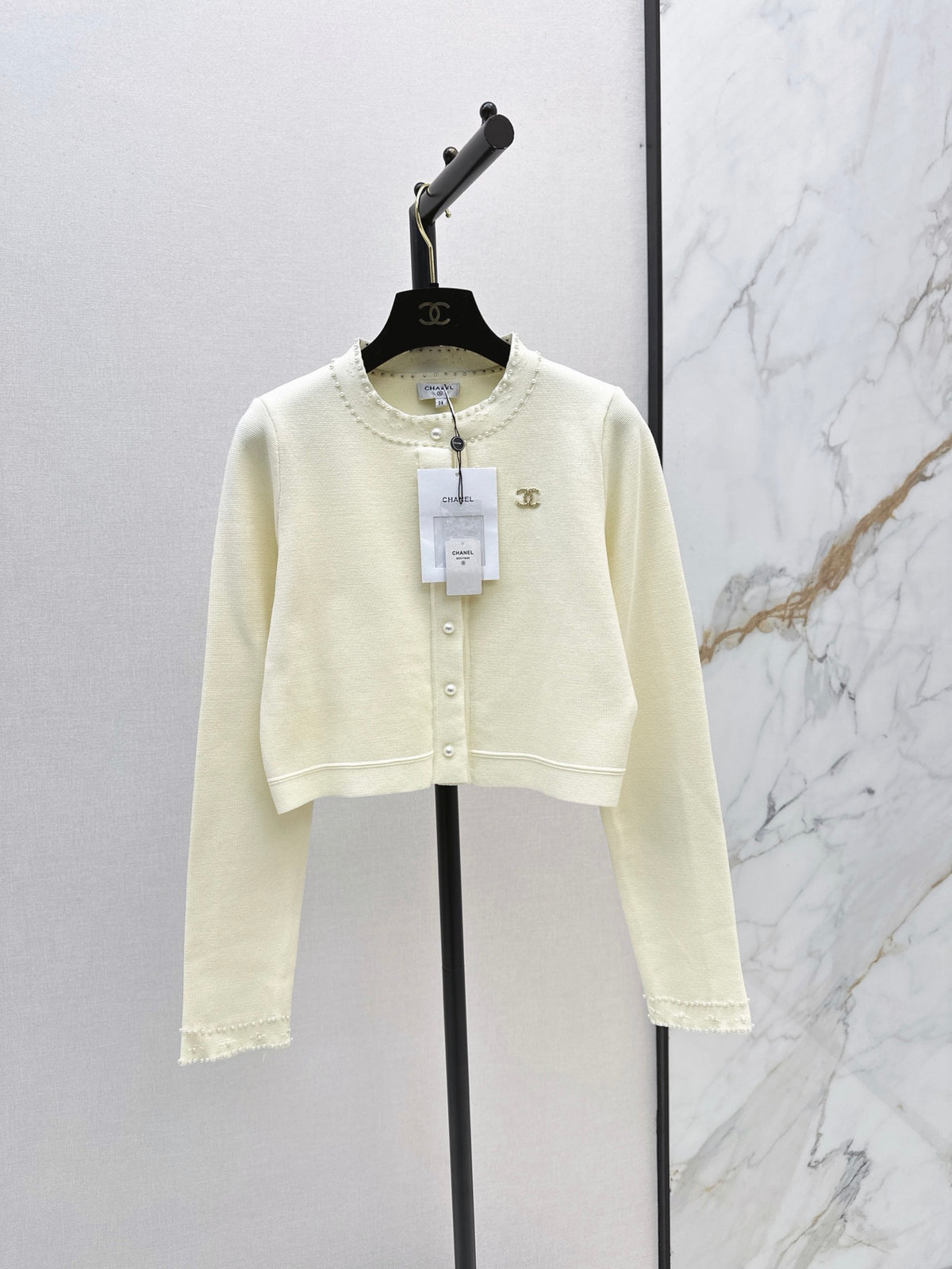 26FW New Beaded Knit Long-Sleeve Cardigan 🤍