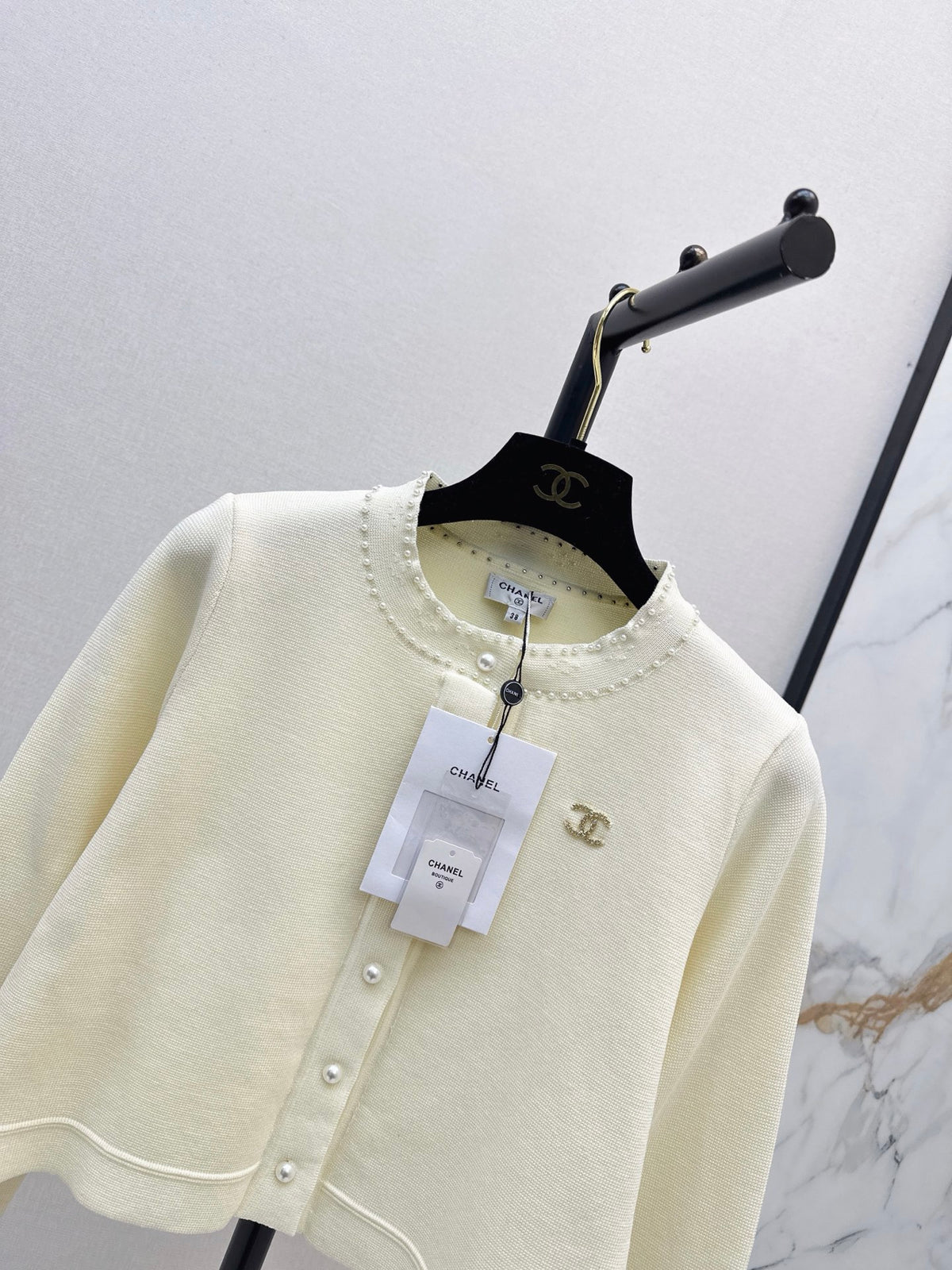 26FW New Beaded Knit Long-Sleeve Cardigan 🤍