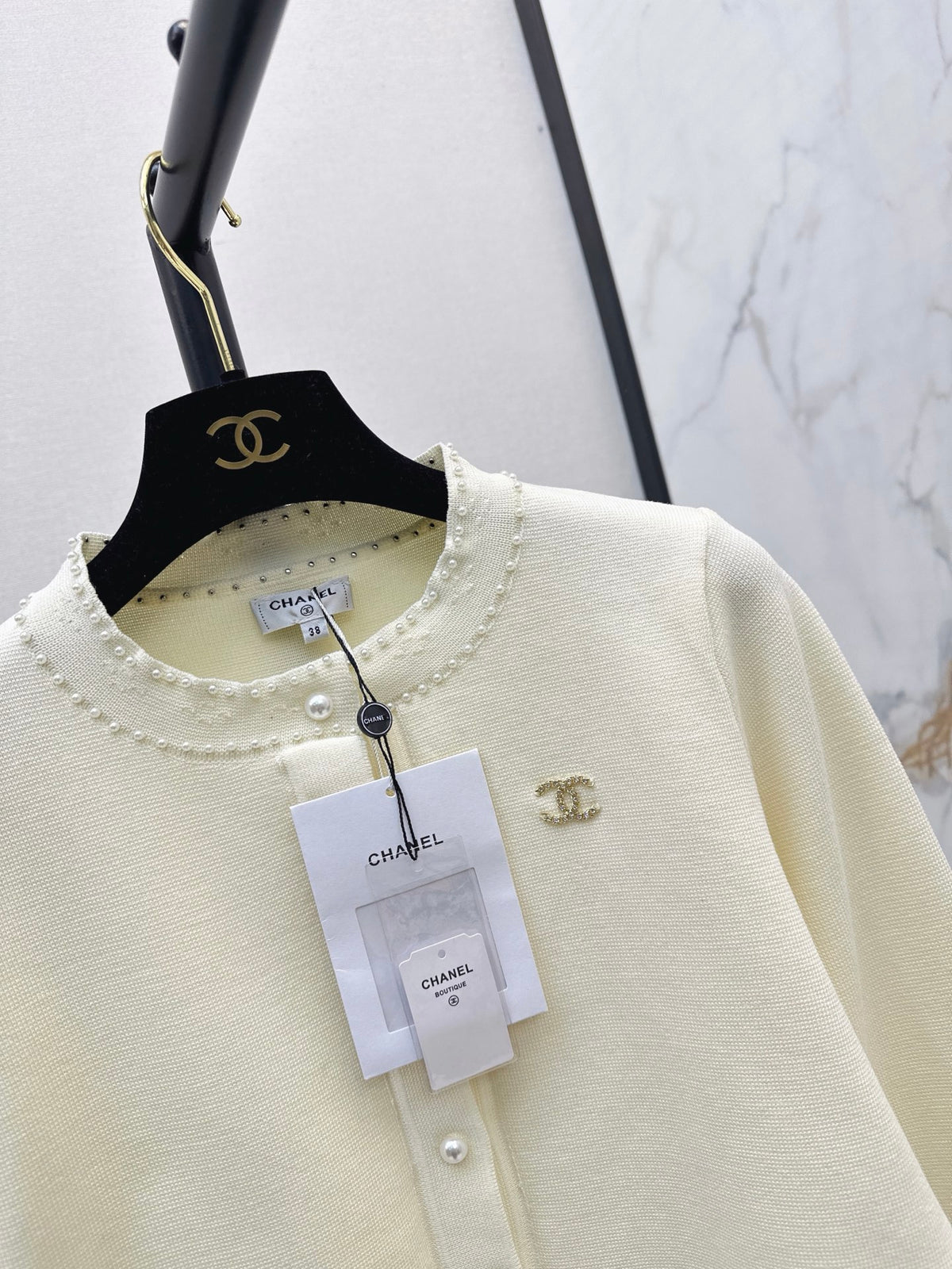 26FW New Beaded Knit Long-Sleeve Cardigan 🤍