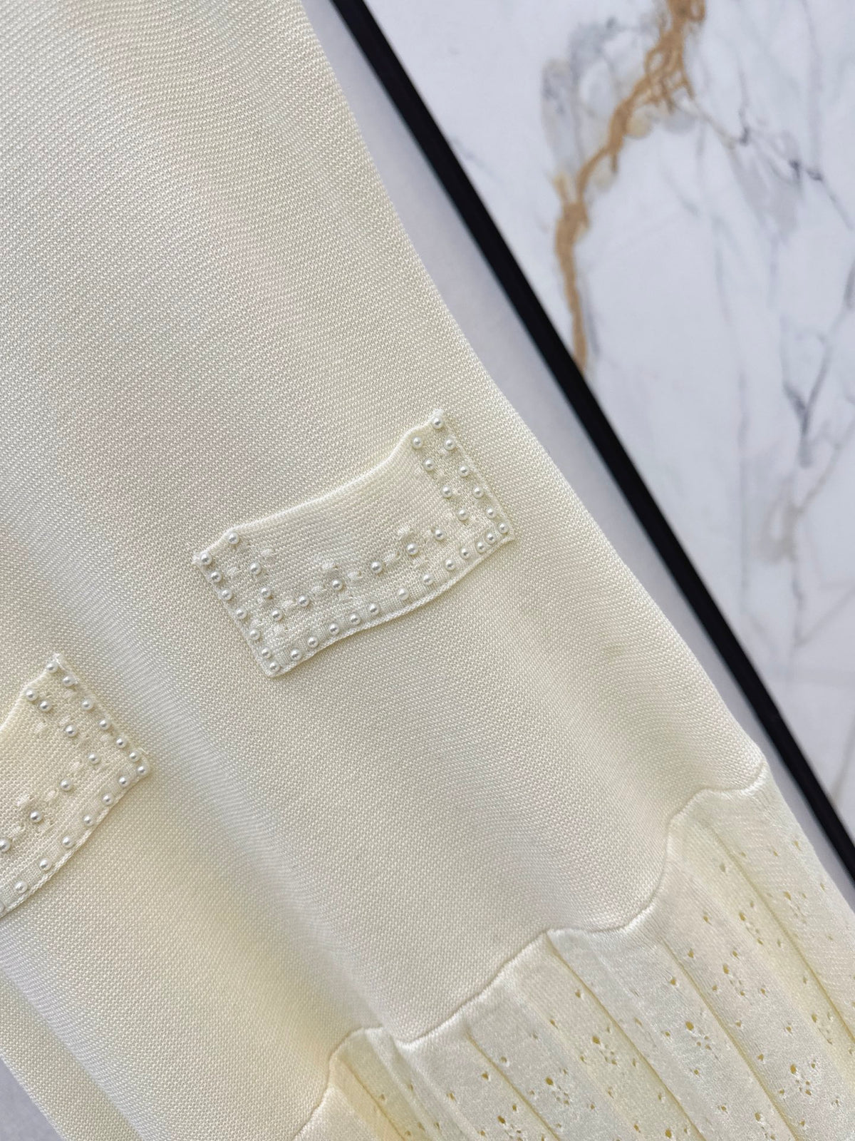 26FW New Beaded Sleeveless Knit Dress 🤍
