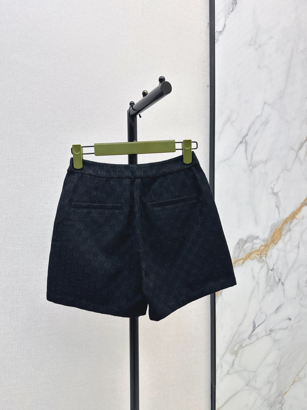 26FW New Logo Monogram Shorts 🖤
