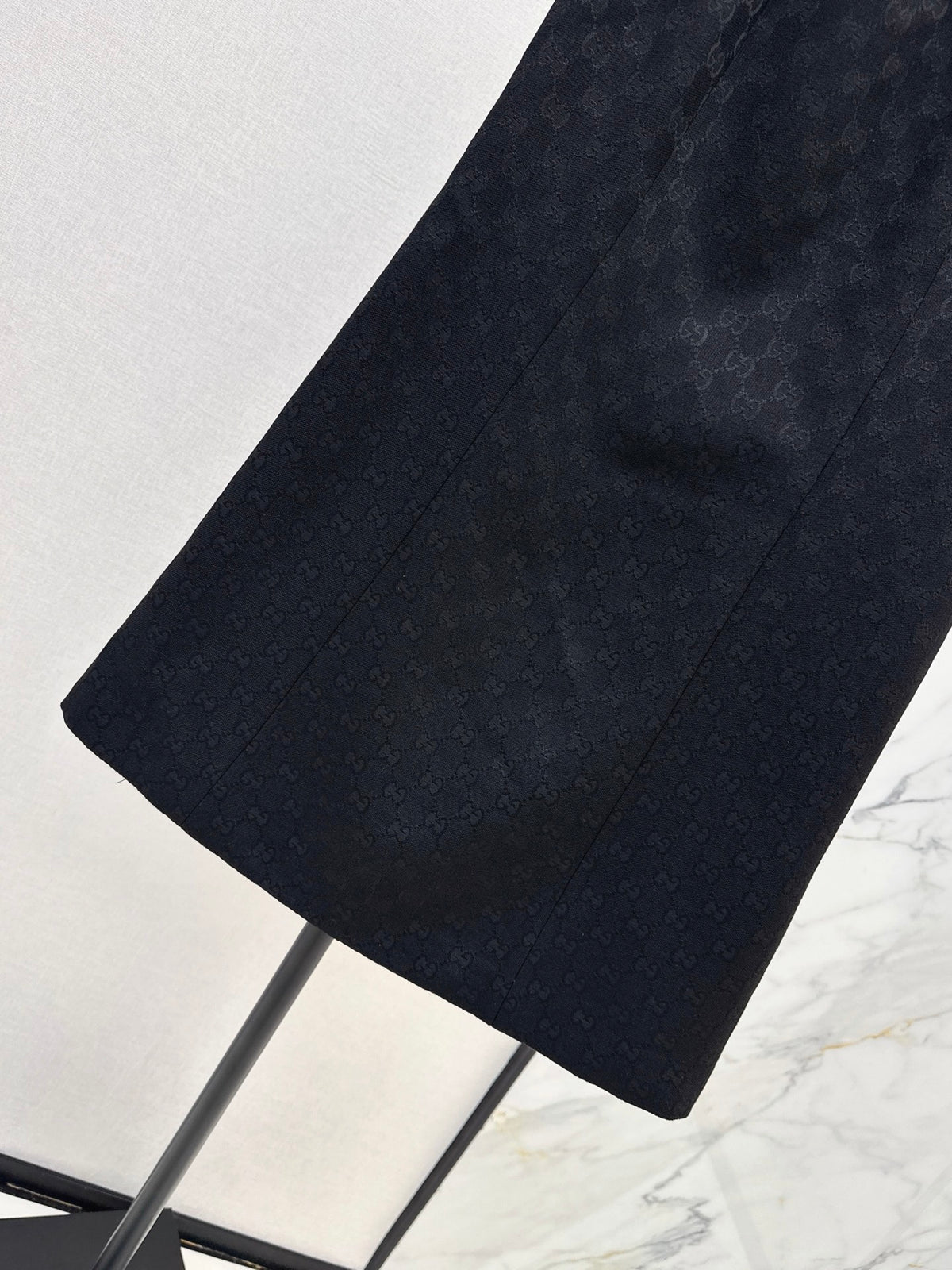26FW New Stand-Collar Sleeveless Logo Jacquard Dress 🖤