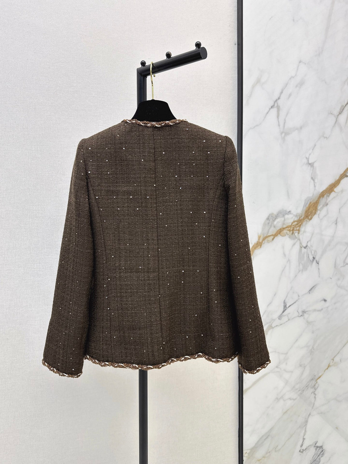 26FW New Knit Jacket with Crew Neck and Contrast Piping 🤍