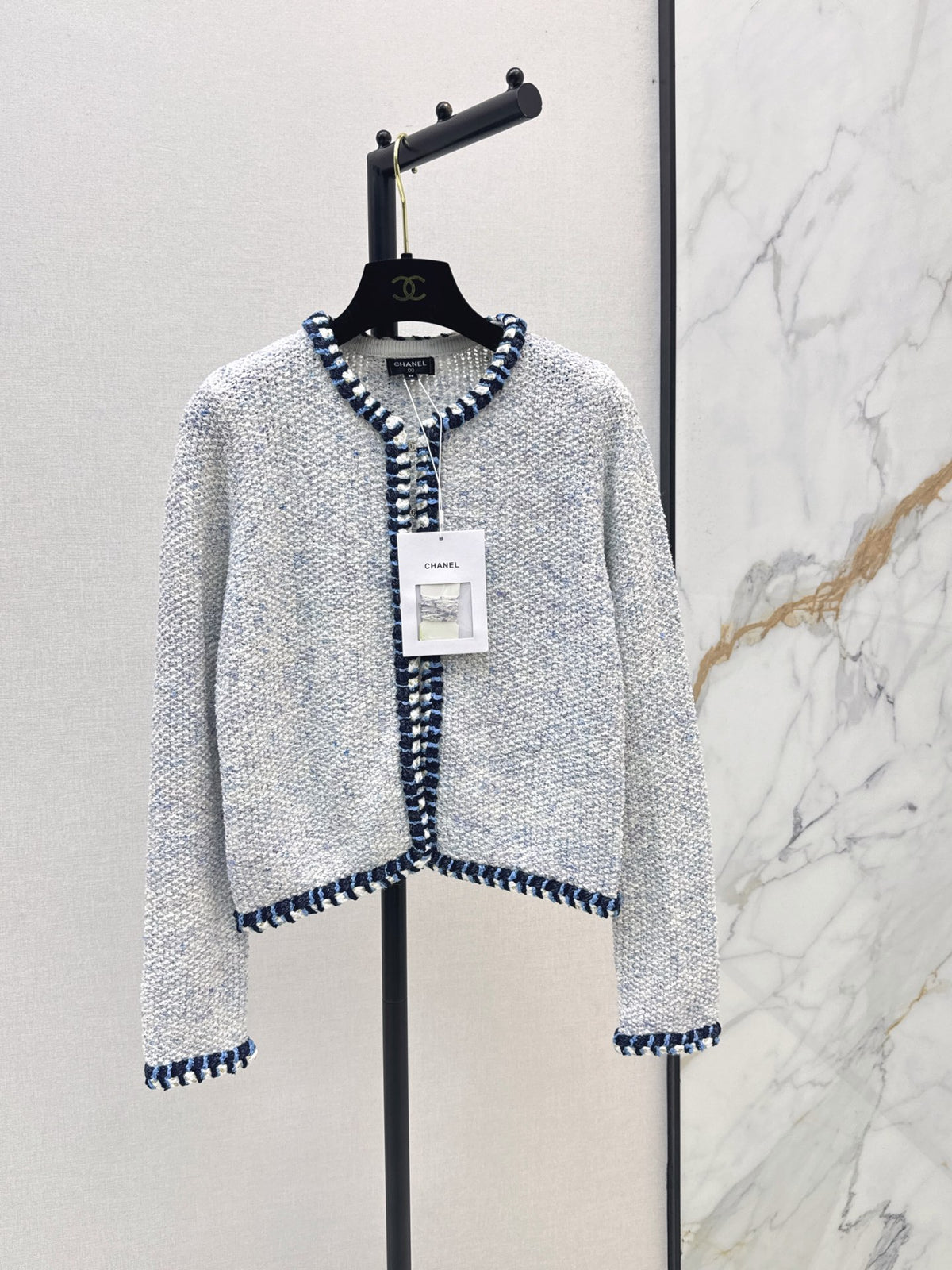 26FW New Knitted Cardigan with Braided Piping 💙
