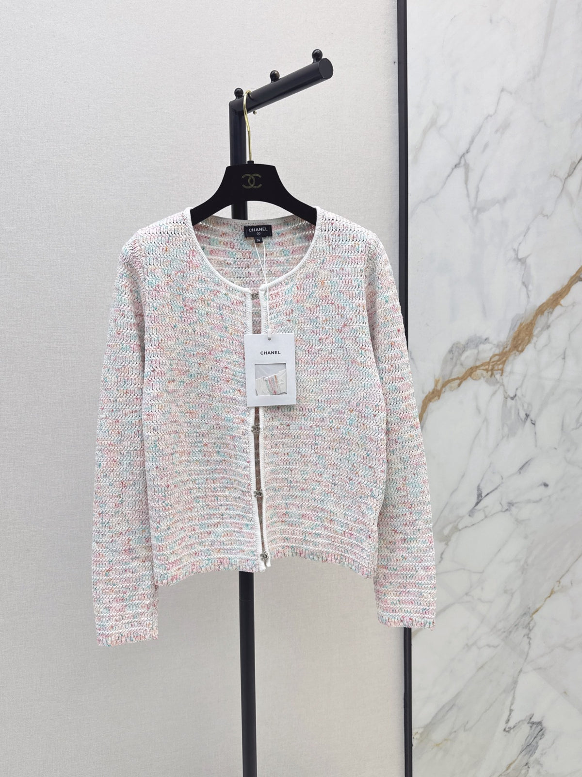 26FW New Macaron-Colored Polka-Dot Crew-Neck Knit Cardigan 💕