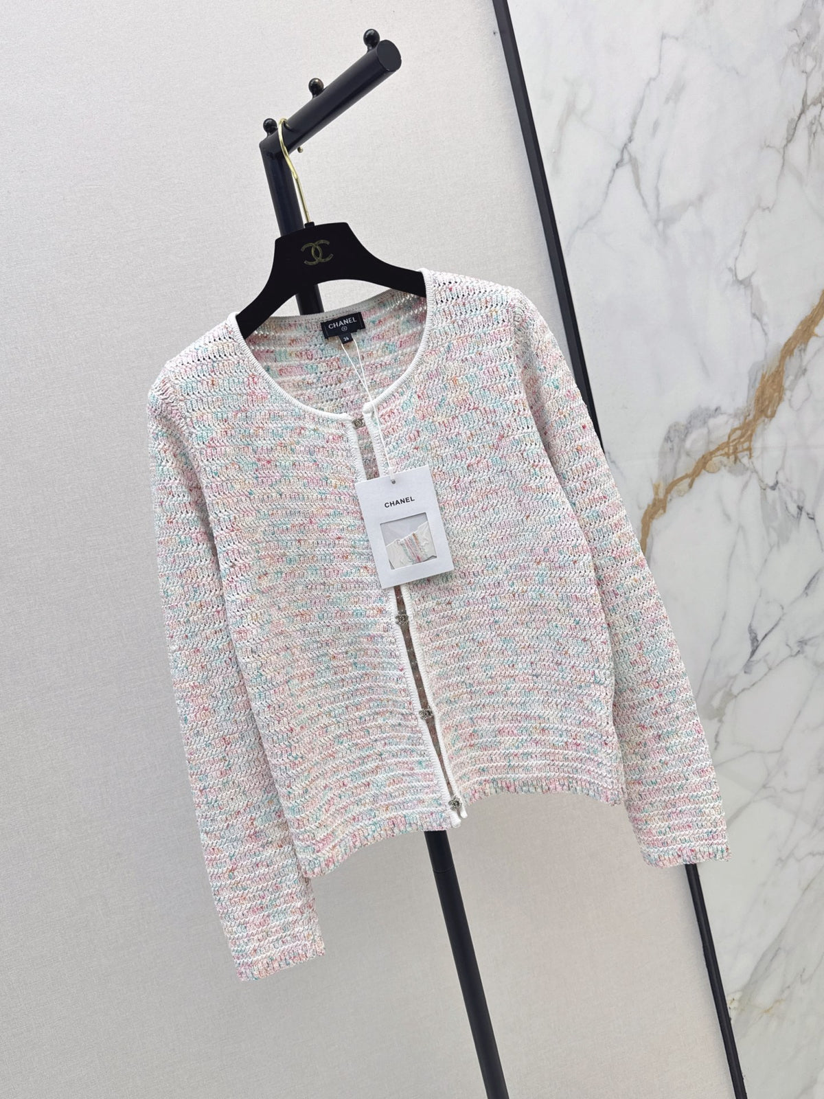 26FW New Macaron-Colored Polka-Dot Crew-Neck Knit Cardigan 💕