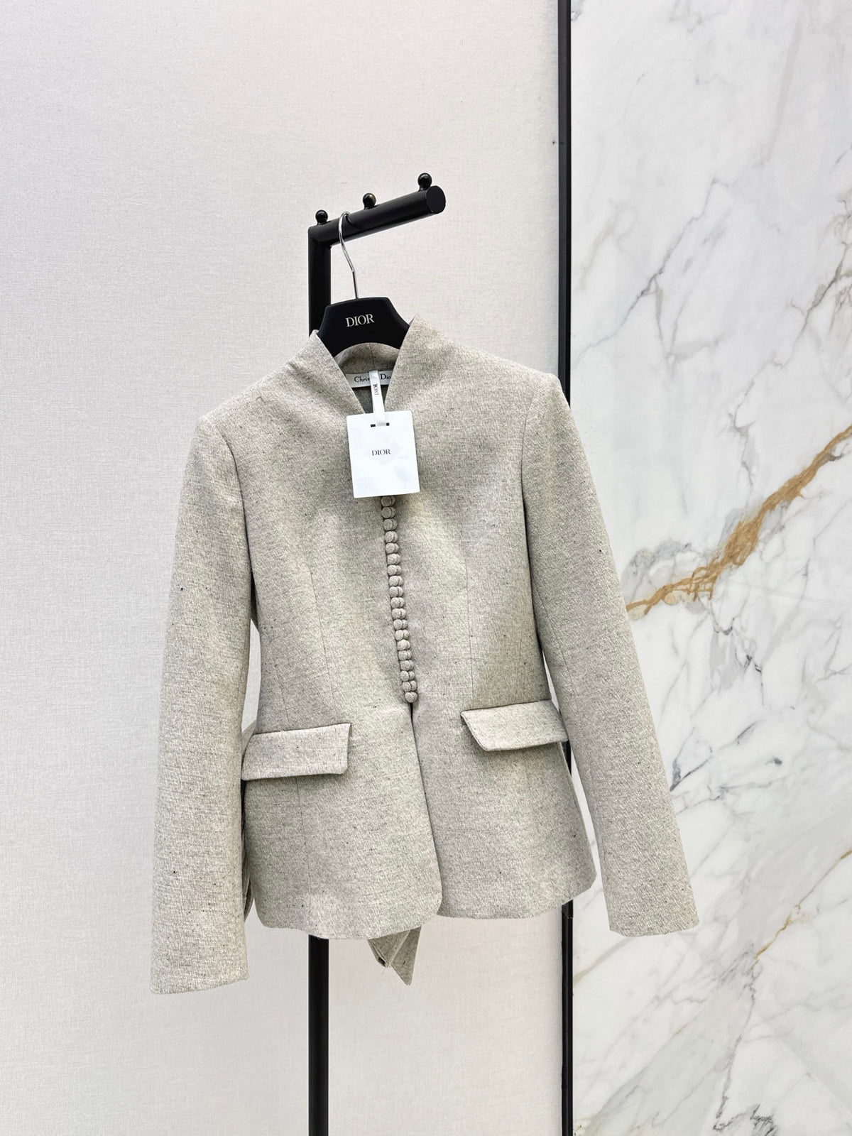 26FW New Stand-Collar Jacket with Covered Buttons 🤍