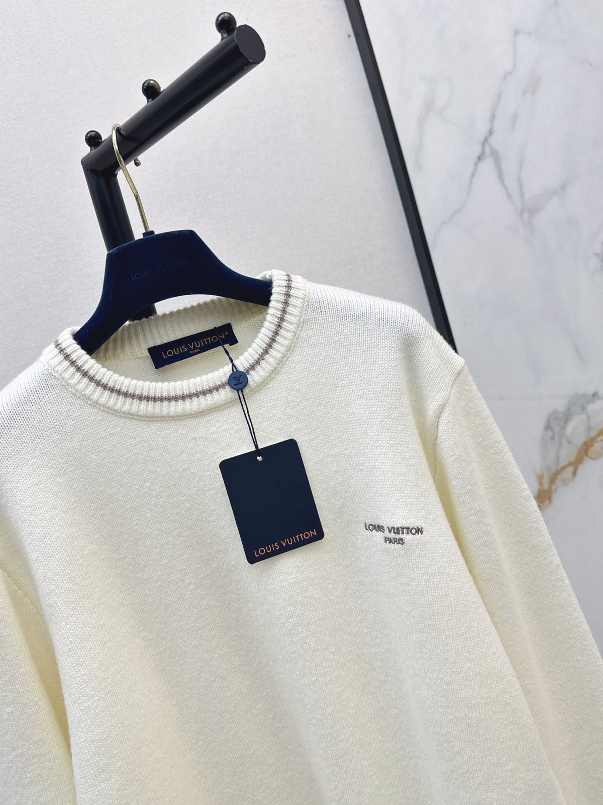🔥Highest Quality🔥26FW New Crew-Neck Knit Sweater 🤍
