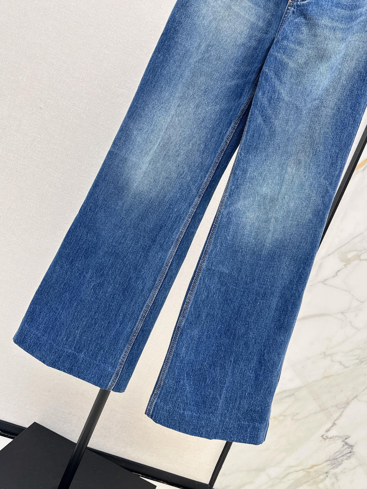 26FW New Vintage-Wash Denim Jeans 🩵