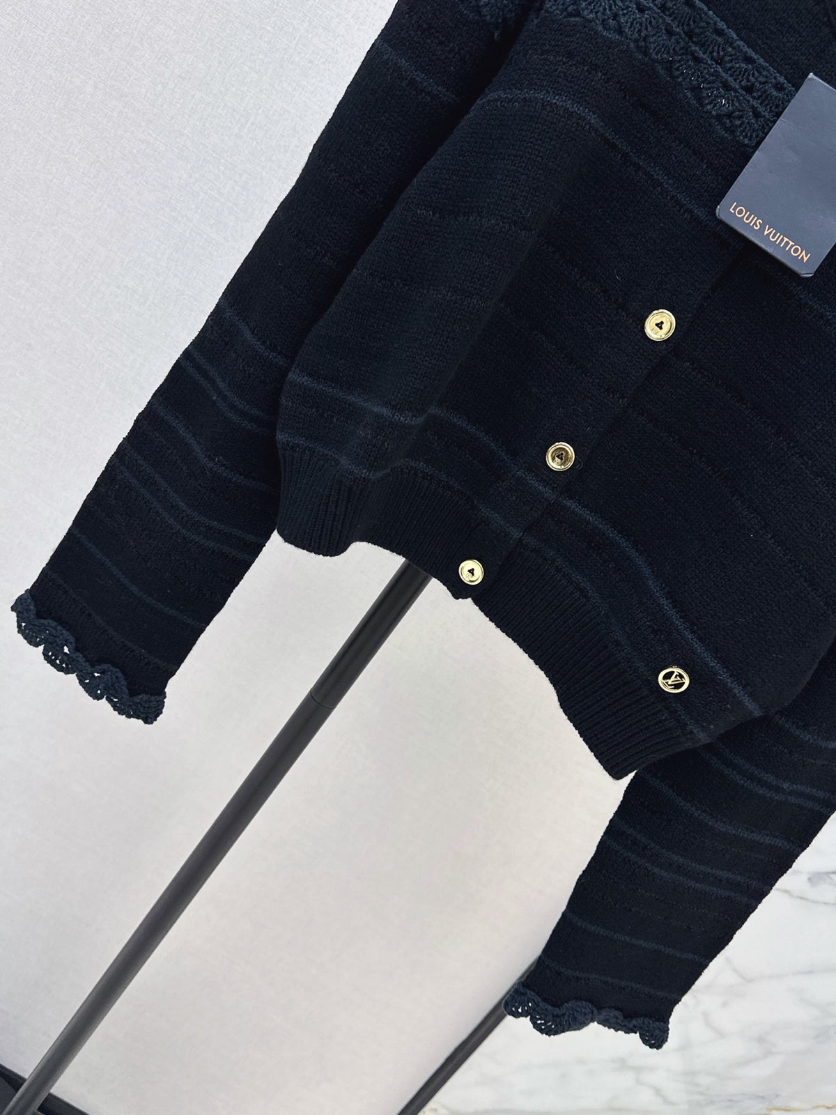 26FW New Lace-Trimmed Sleeve Cardigan 🖤