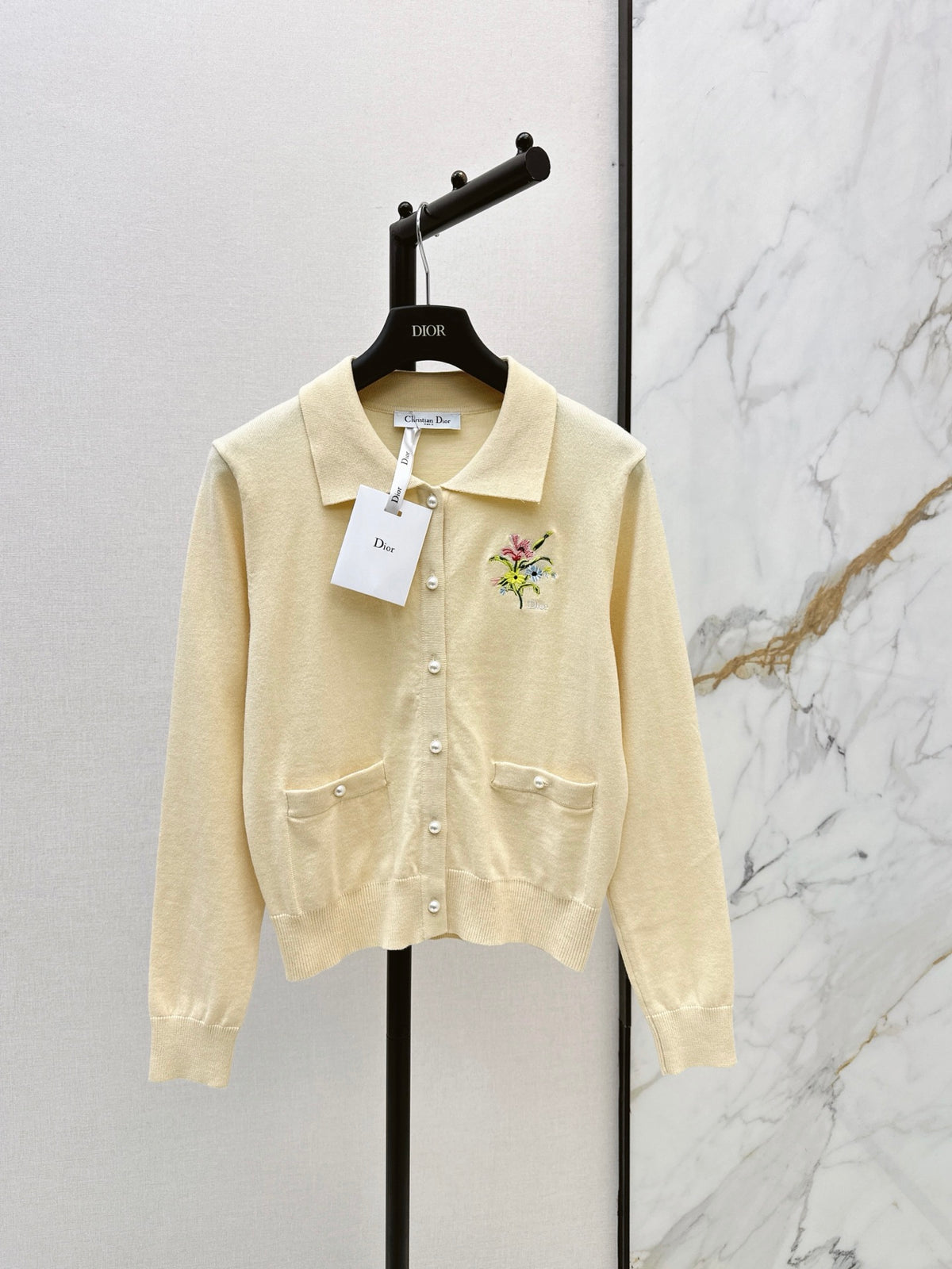 26FW New Collared Long-Sleeve Knit Cardigan 🩵
