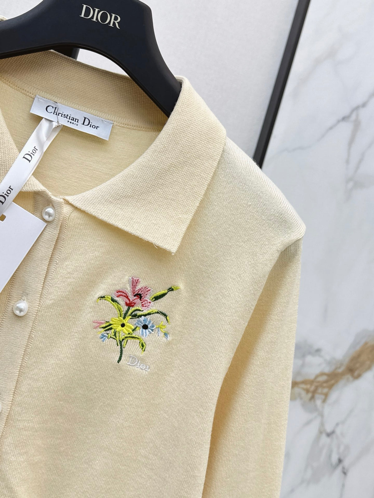 26FW New Collared Long-Sleeve Knit Cardigan 🩵
