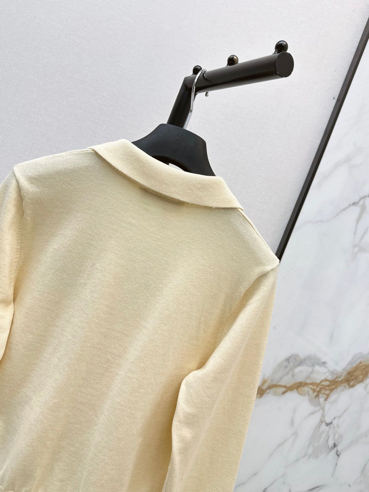 26FW New Collared Long-Sleeve Knit Cardigan 🩵