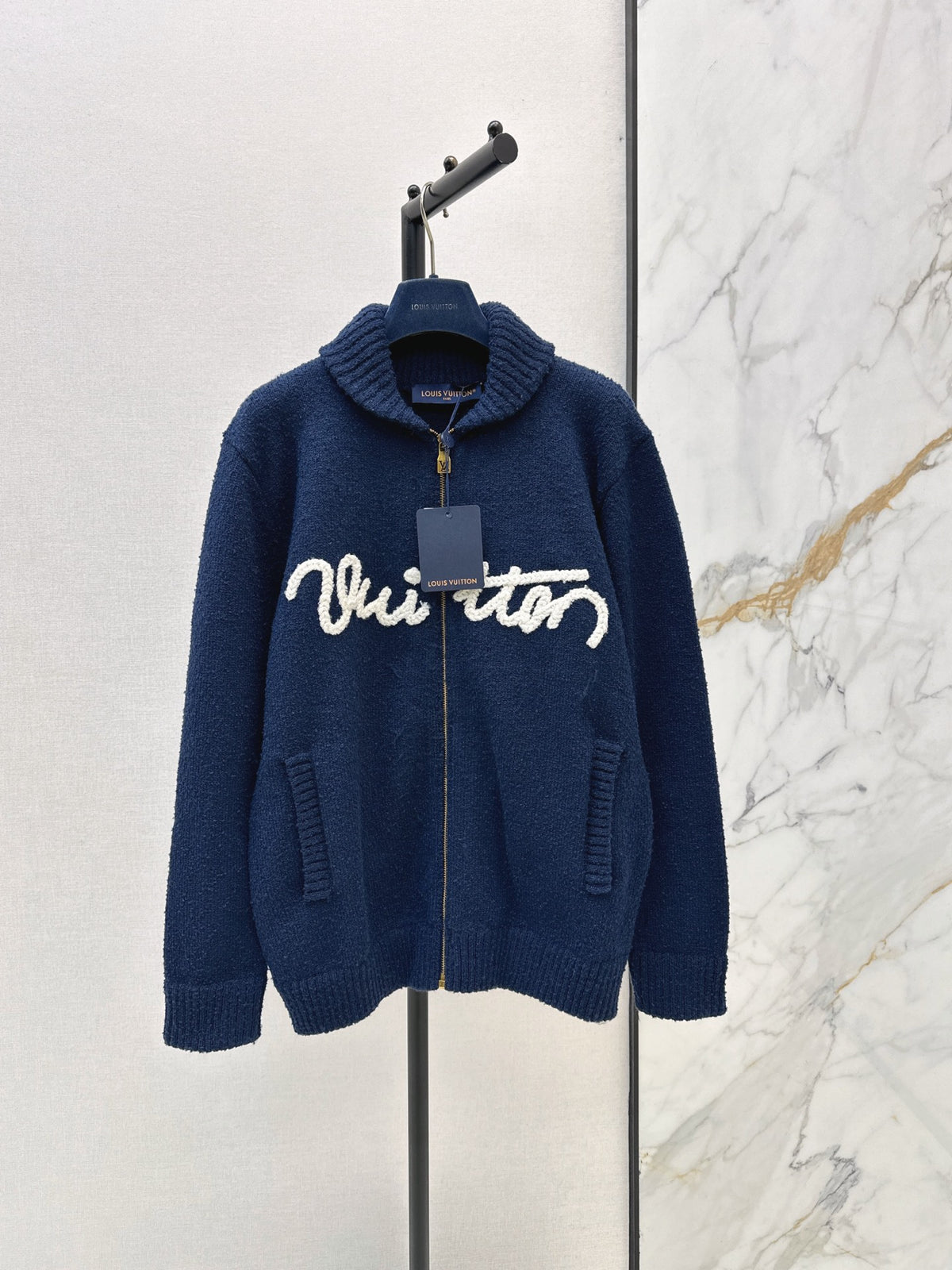 26FW New Collared Knit Cardigan 🖤