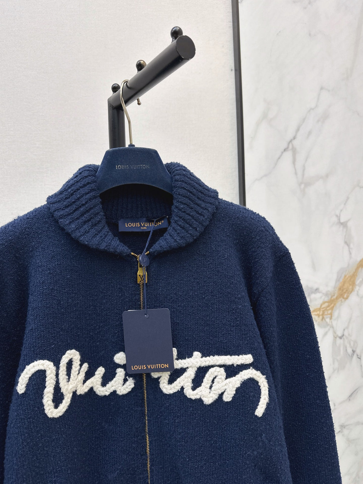 26FW New Collared Knit Cardigan 🖤