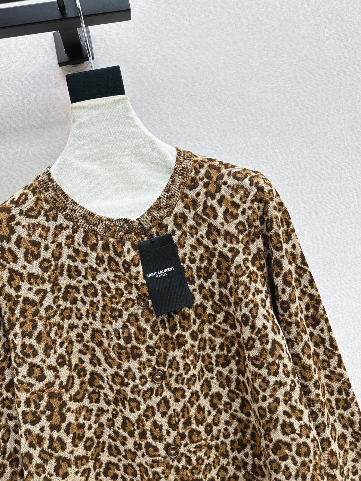 26FW New Leopard Print Crew-Neck Cardigan 🤎