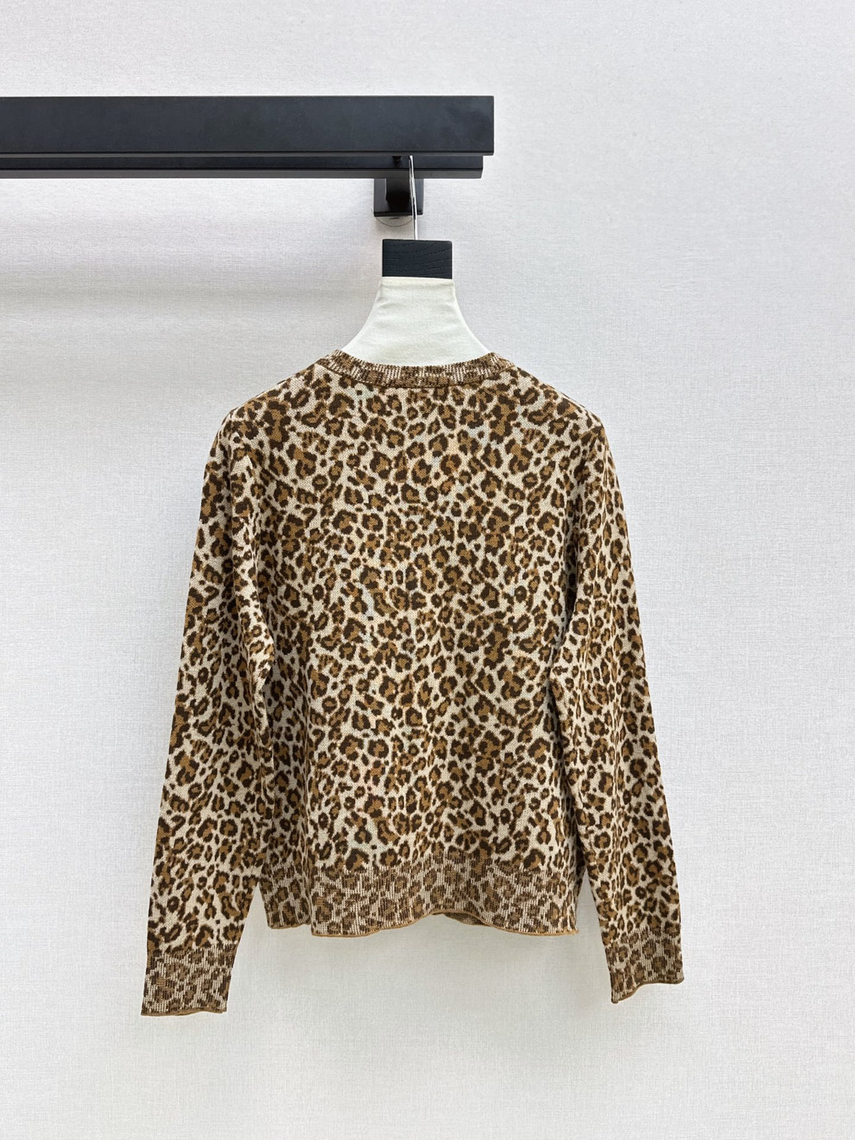 26FW New Leopard Print Crew-Neck Cardigan 🤎