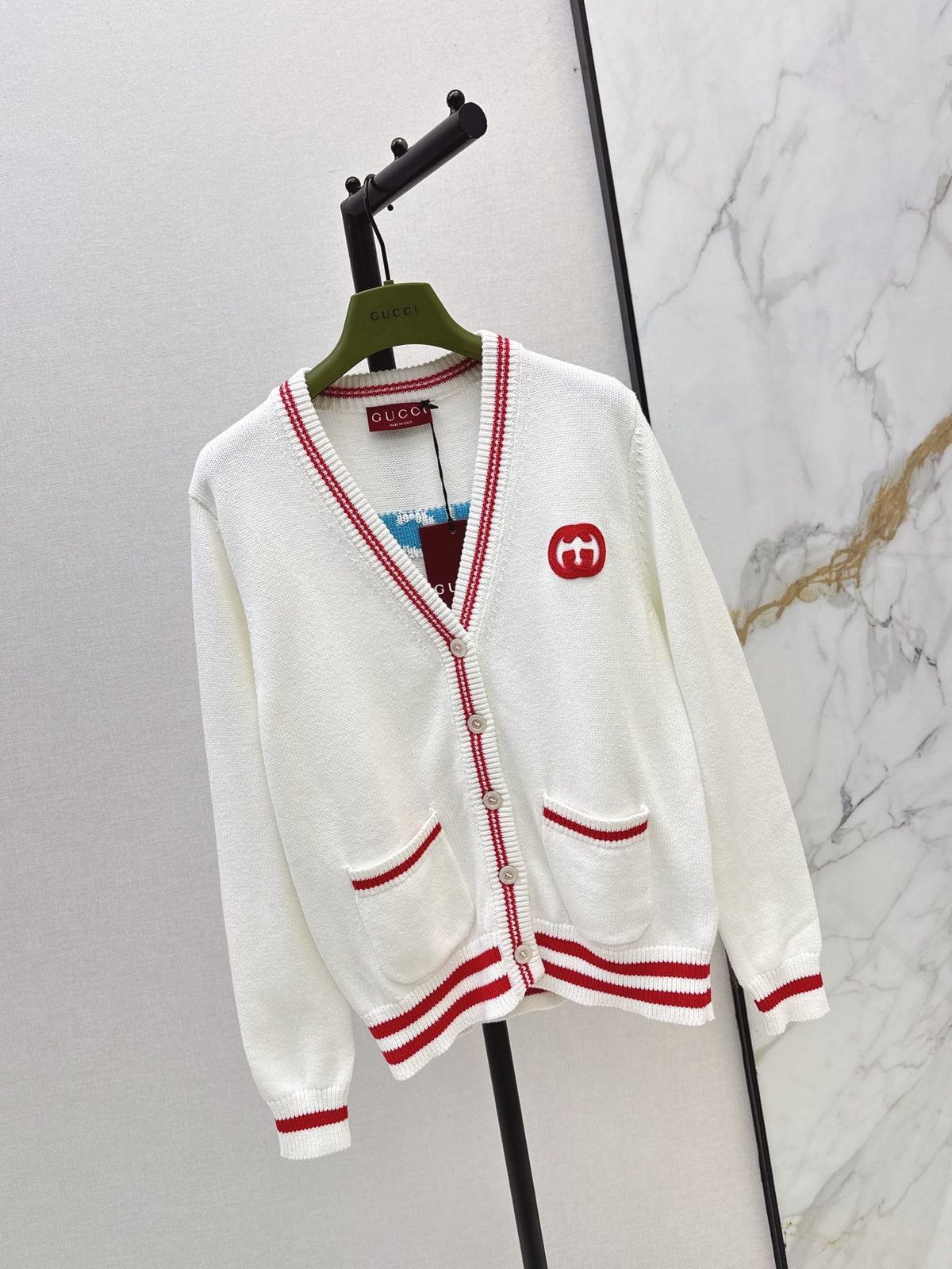 26FW New Logo-Jacquard V-Neck Knit Cardigan 🤍