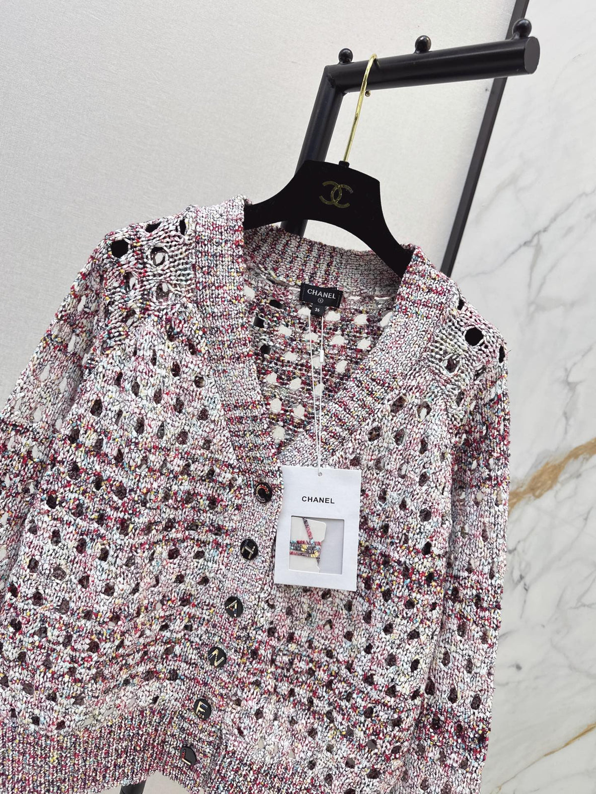 26FW New Cardigan with Cut-out Details & Speckled Knit 🤍