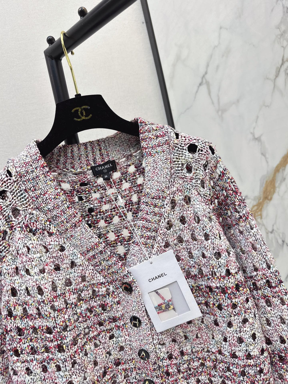 26FW New Cardigan with Cut-out Details & Speckled Knit 🤍