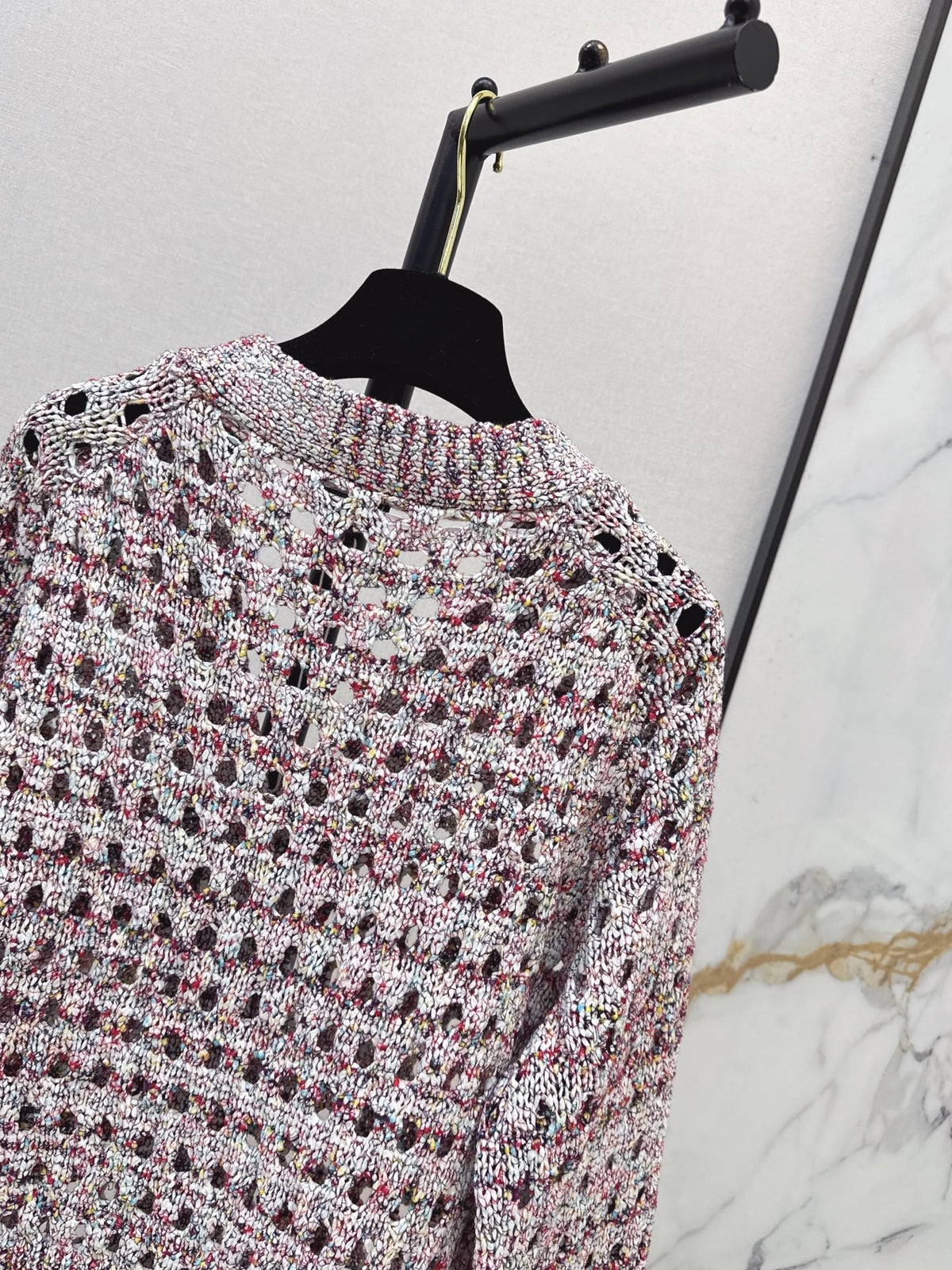 26FW New Cardigan with Cut-out Details & Speckled Knit 🤍