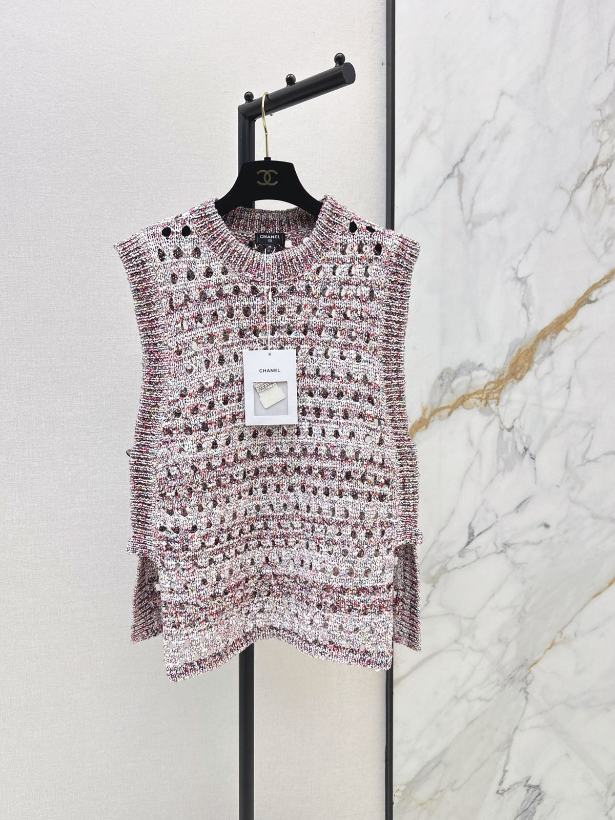 26FW New Cut-out Tank Top with Speckled Detail 🤍