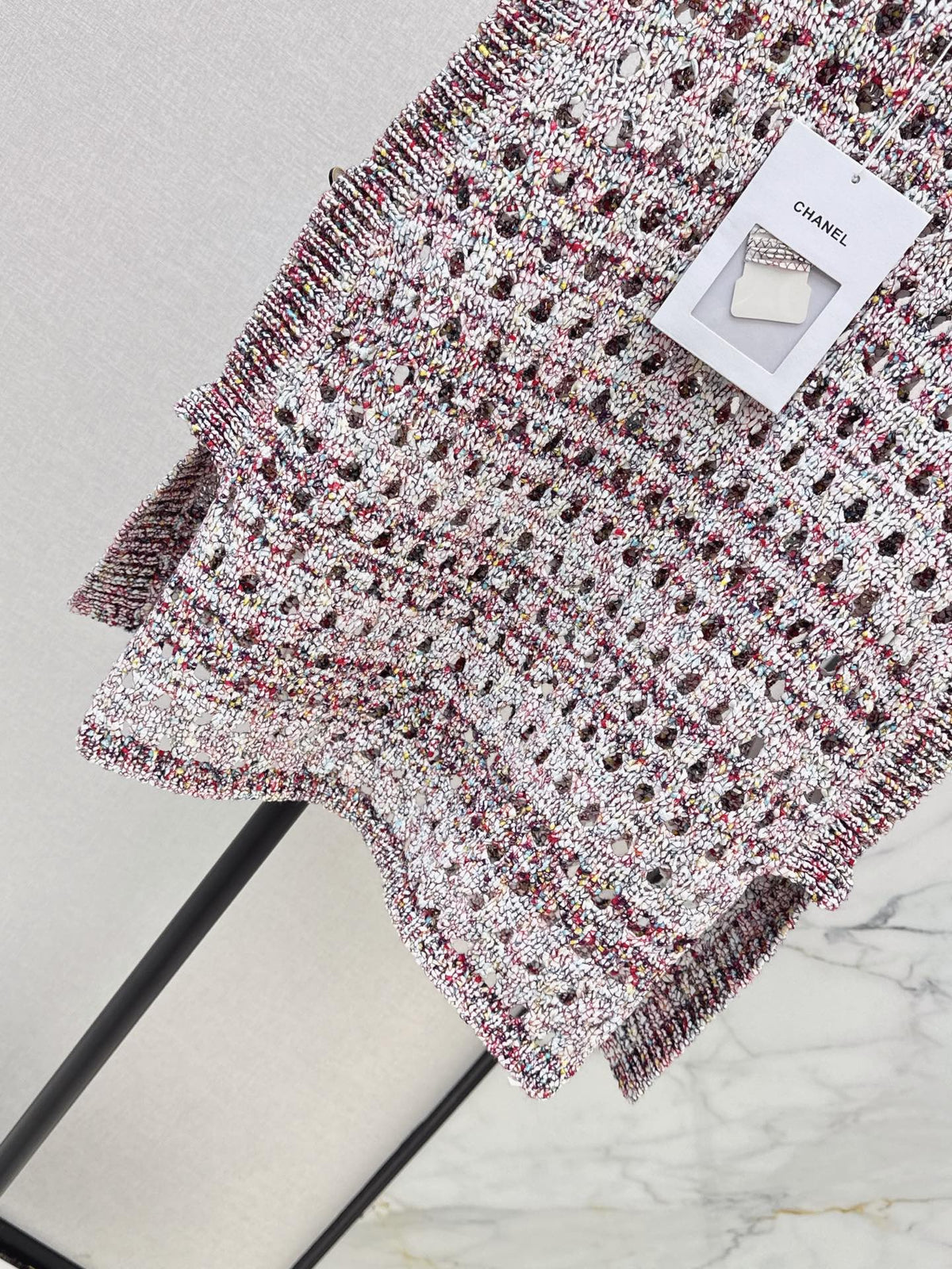 26FW New Cut-out Tank Top with Speckled Detail 🤍