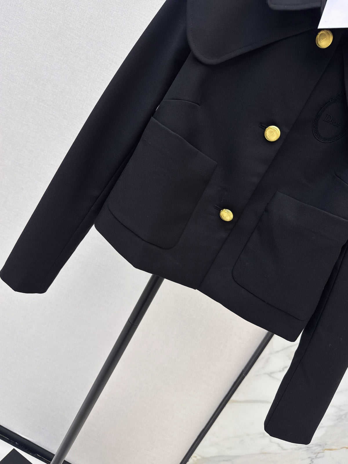 26FW New Cropped Collared Jacket 🖤