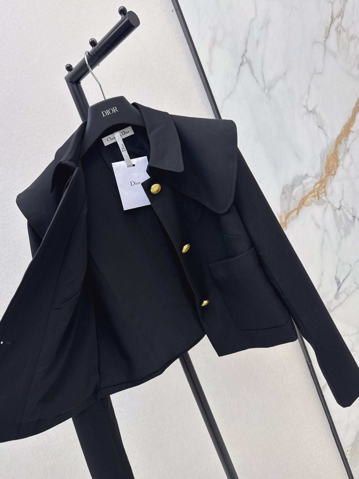 26FW New Cropped Collared Jacket 🖤