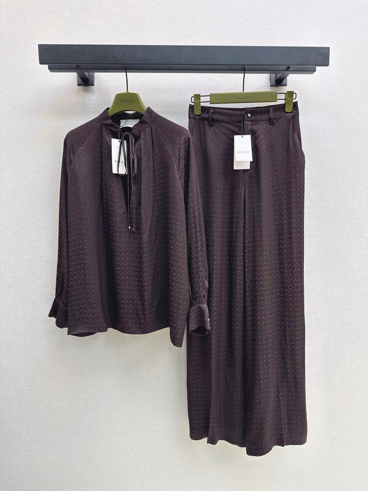 26FW New Retro-Style Top 🤎