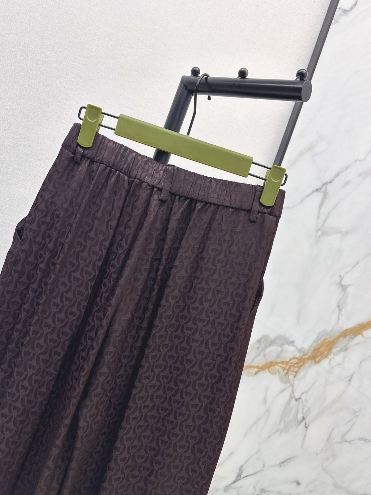 26FW New Retro Trousers 🤎